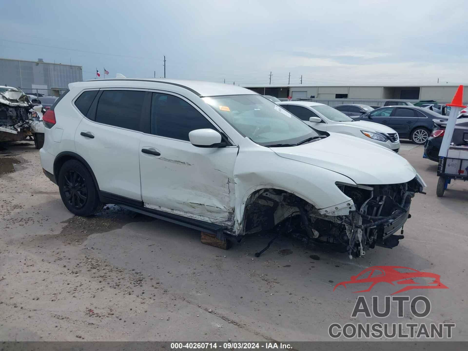 NISSAN ROGUE 2017 - 5N1AT2MT5HC848327