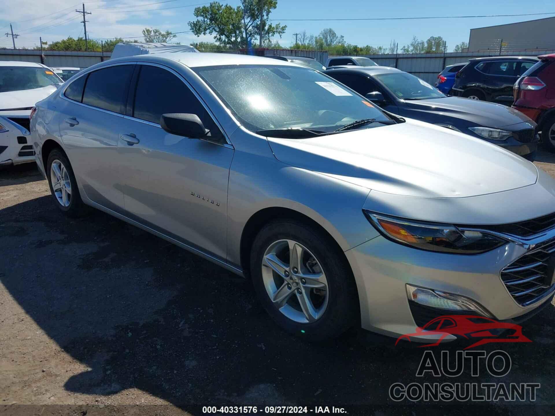 CHEVROLET MALIBU 2020 - 1G1ZC5ST8LF105754