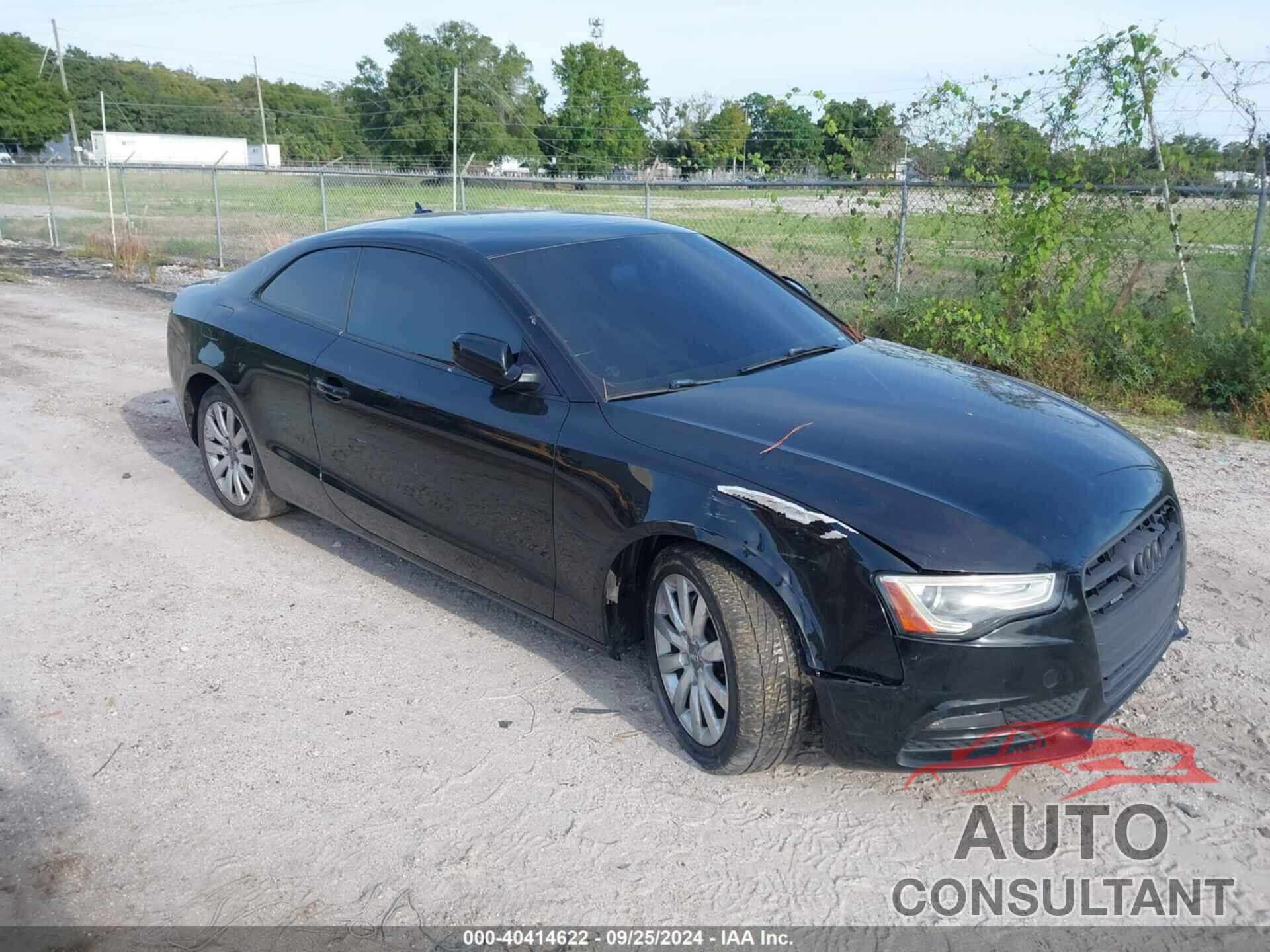 AUDI A5 2013 - WAULFAFR4DA042546