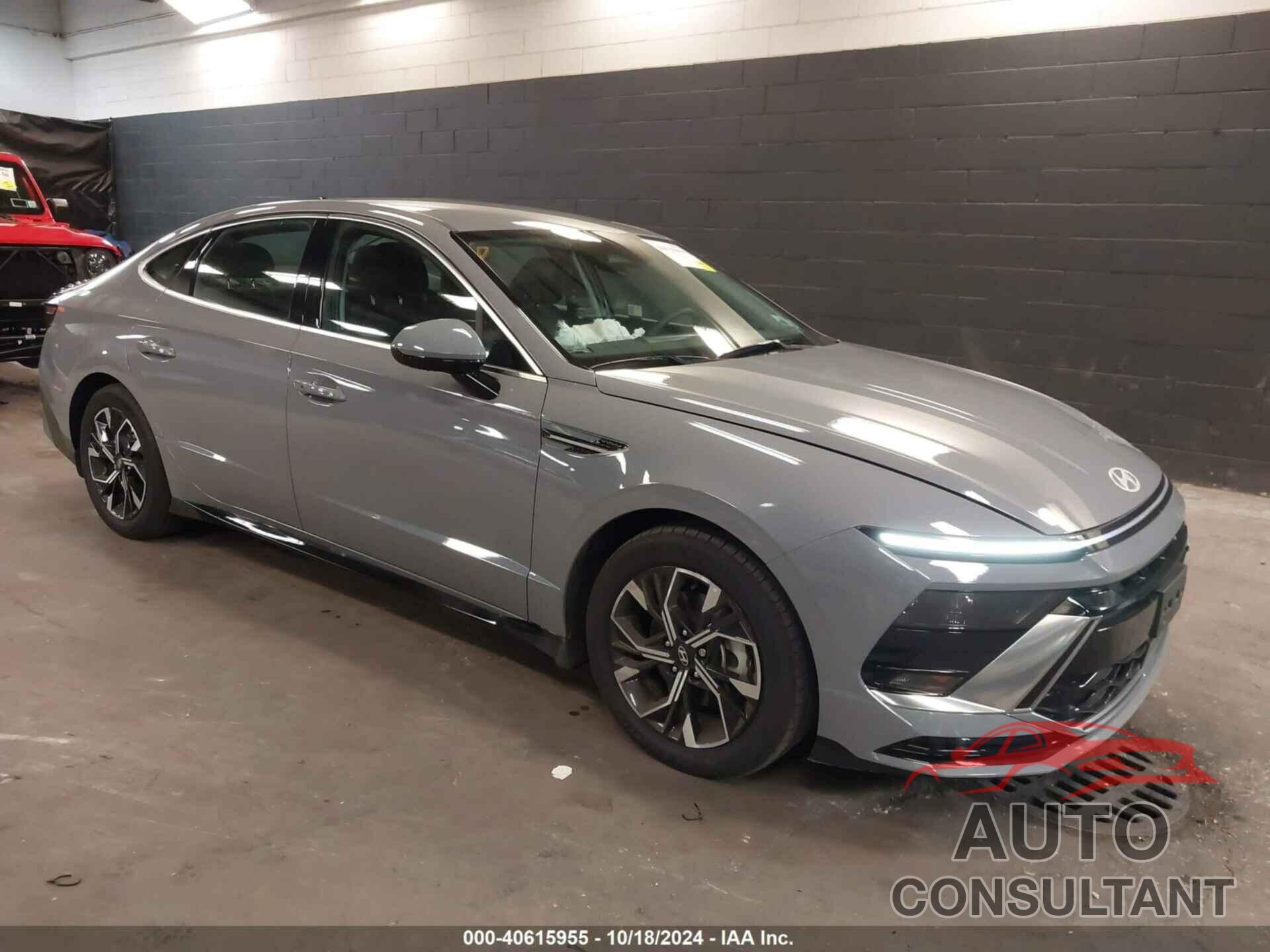 HYUNDAI SONATA 2024 - KMHL64JA0RA384956