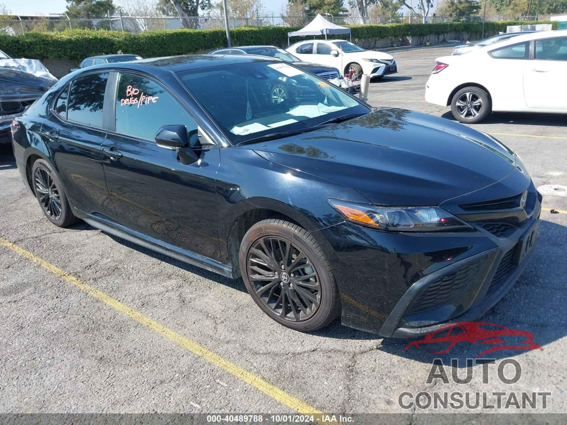 TOYOTA CAMRY 2022 - 4T1G11AK7NU020257