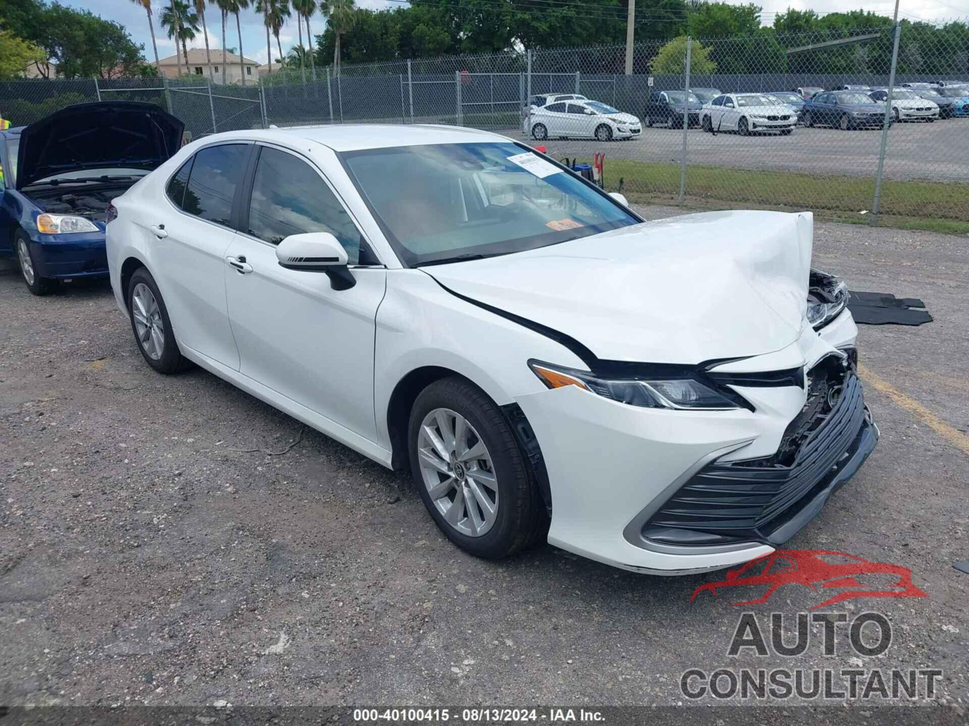 TOYOTA CAMRY 2023 - 4T1C11AK4PU171641