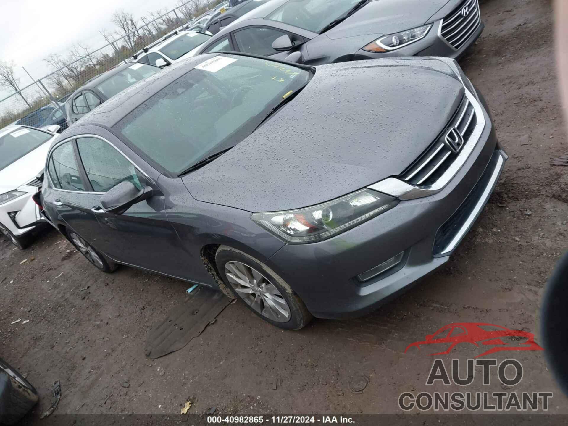 HONDA ACCORD 2013 - 1HGCR2F87DA242944