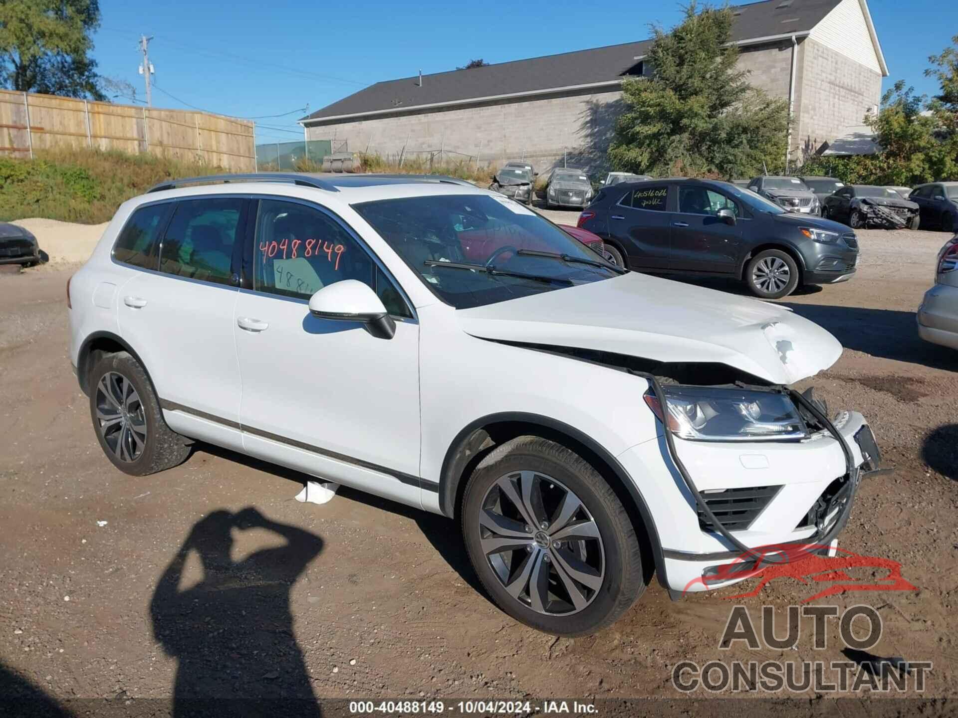 VOLKSWAGEN TOUAREG 2017 - WVGRF7BP7HD004717