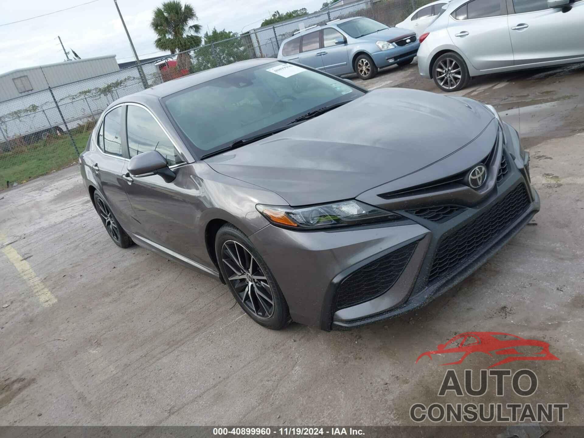 TOYOTA CAMRY 2021 - 4T1T11AK3MU528738