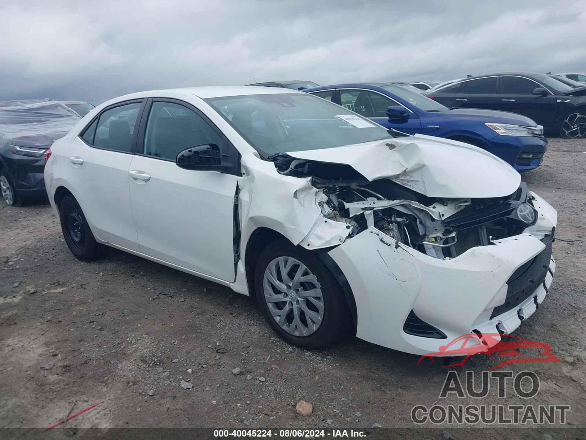 TOYOTA COROLLA 2017 - 2T1BURHE5HC948302