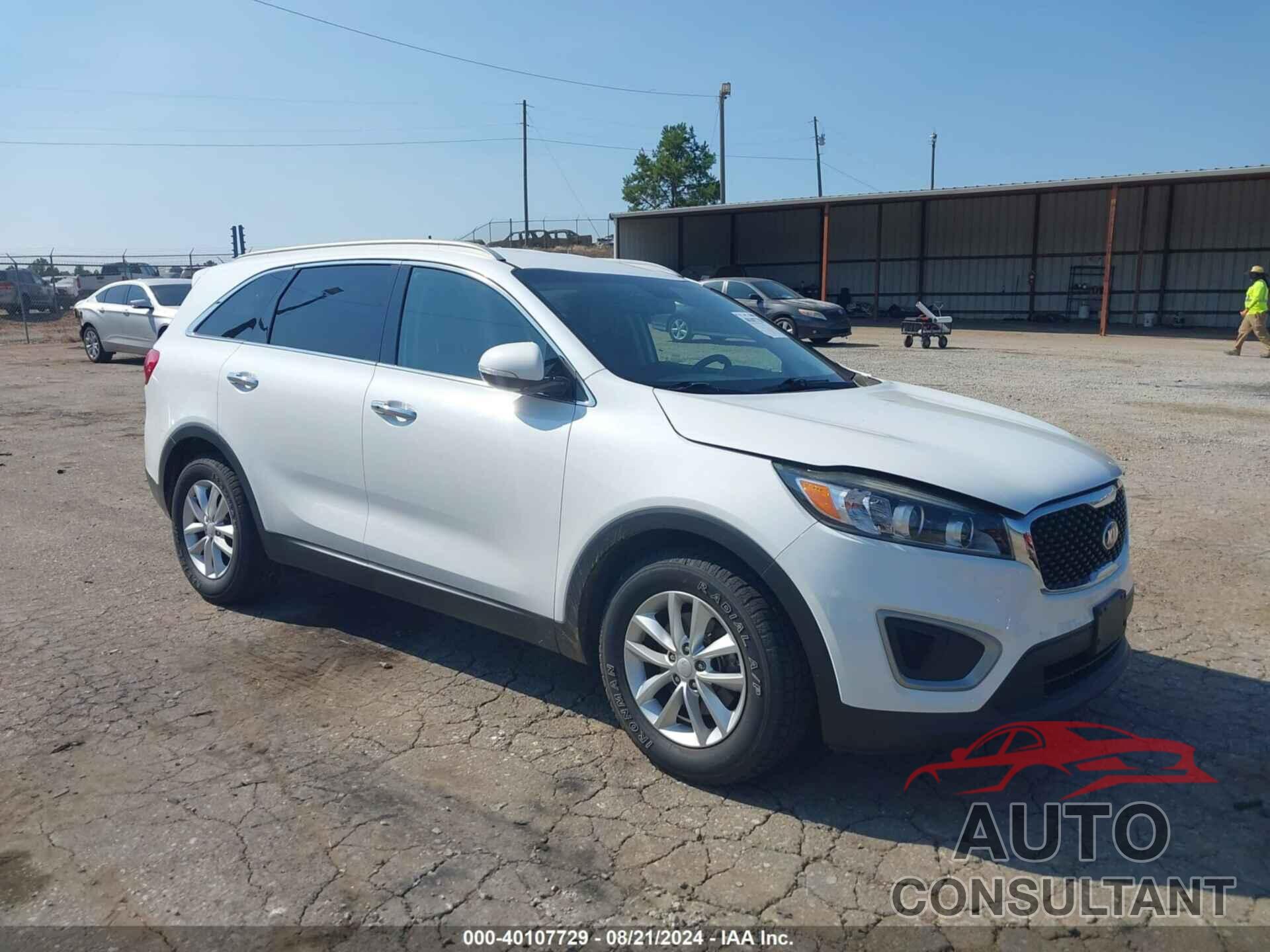 KIA SORENTO 2017 - 5XYPG4A34HG330885