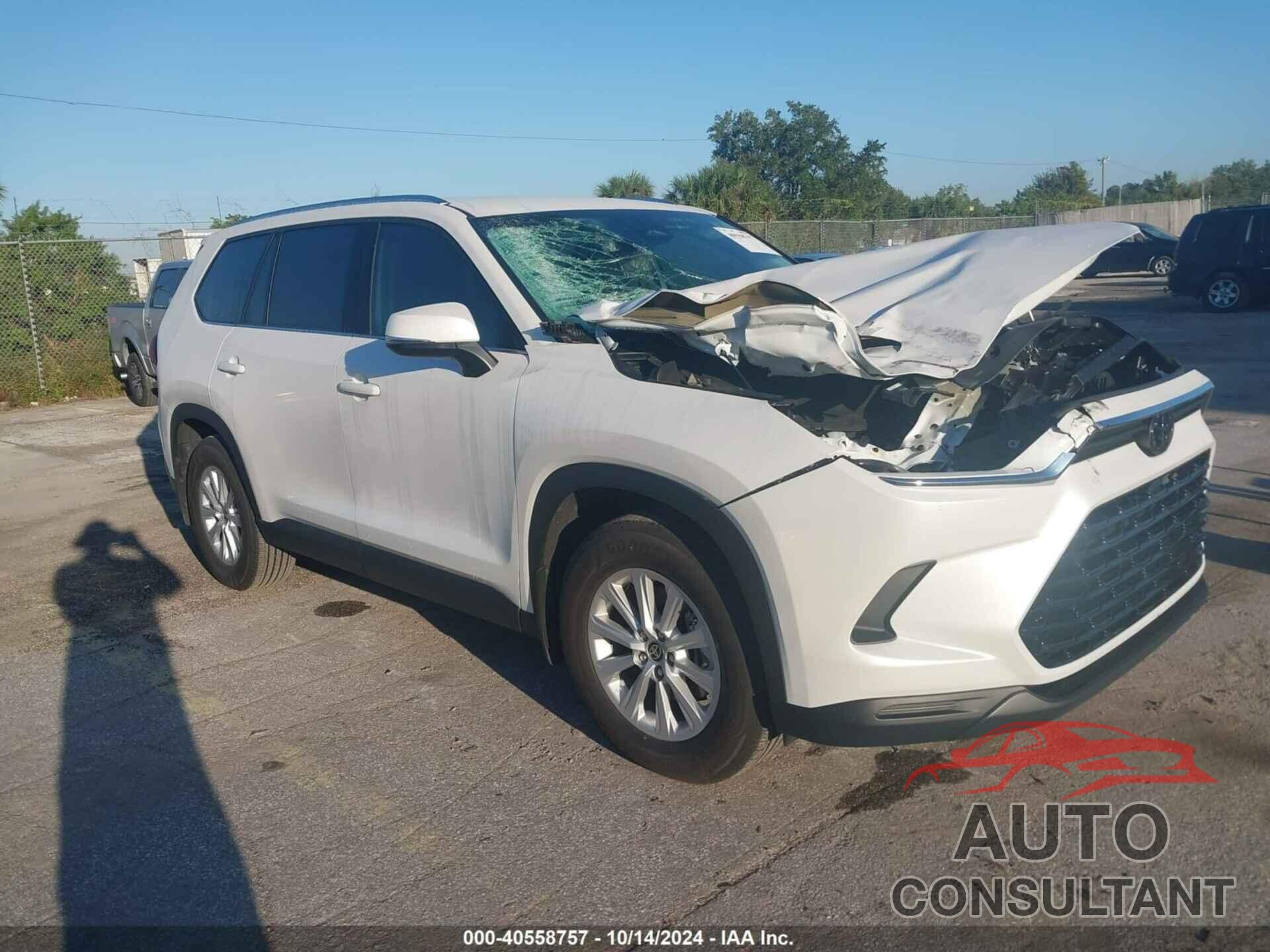 TOYOTA GRAND HIGHLANDER 2024 - 5TDABAA51RS001103