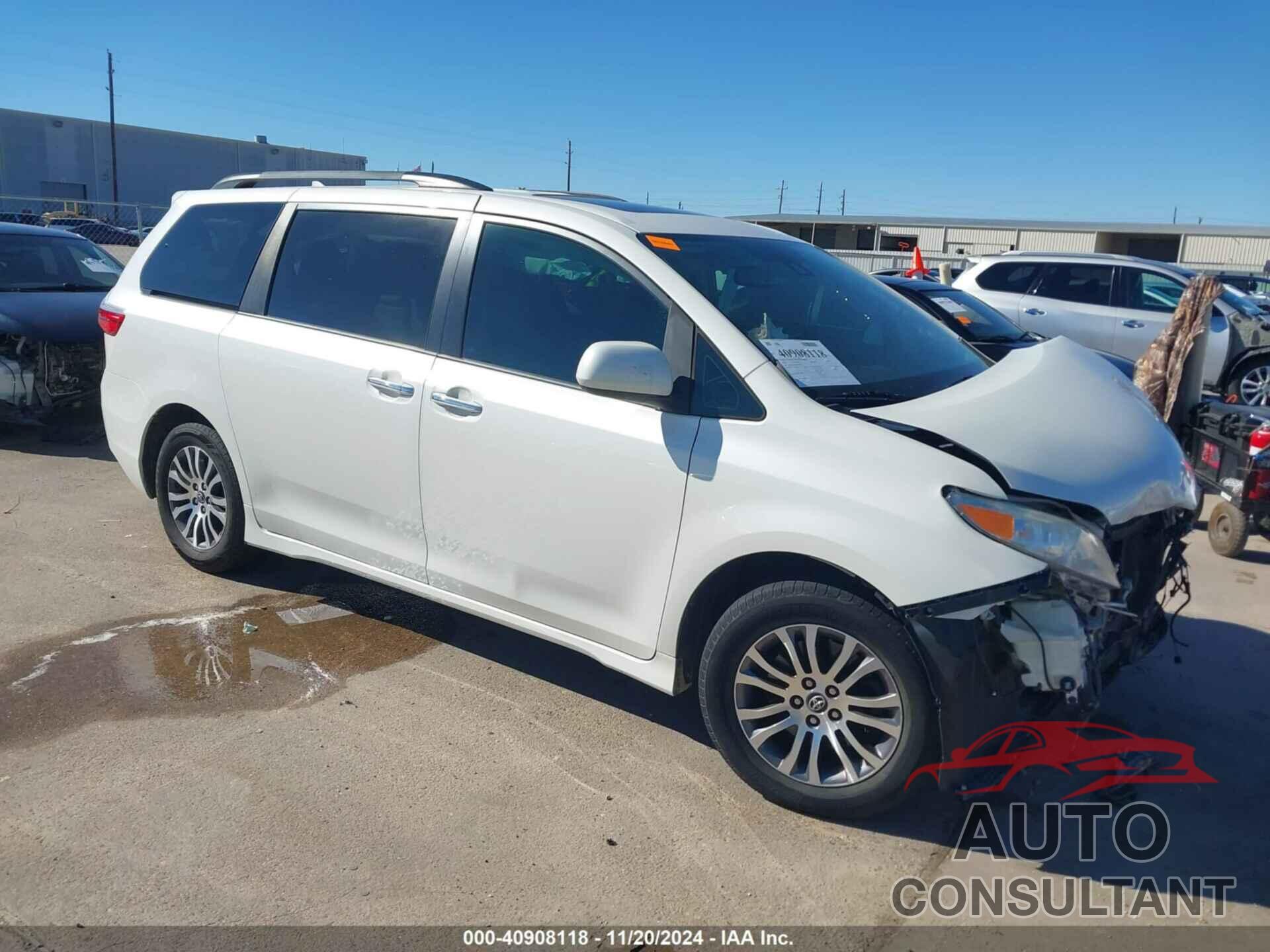 TOYOTA SIENNA 2018 - 5TDYZ3DC8JS924098