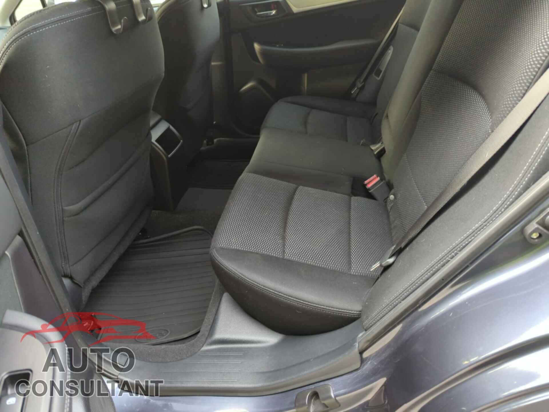 SUBARU OUTBACK 2017 - 4S4BSAFC8H3394248