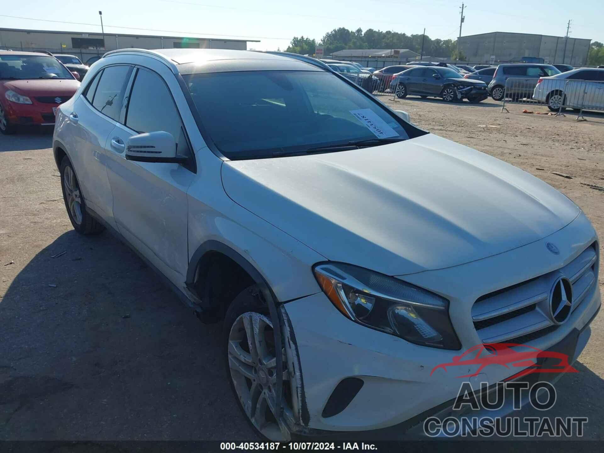 MERCEDES-BENZ GLA 2016 - WDCTG4EBXGJ208346
