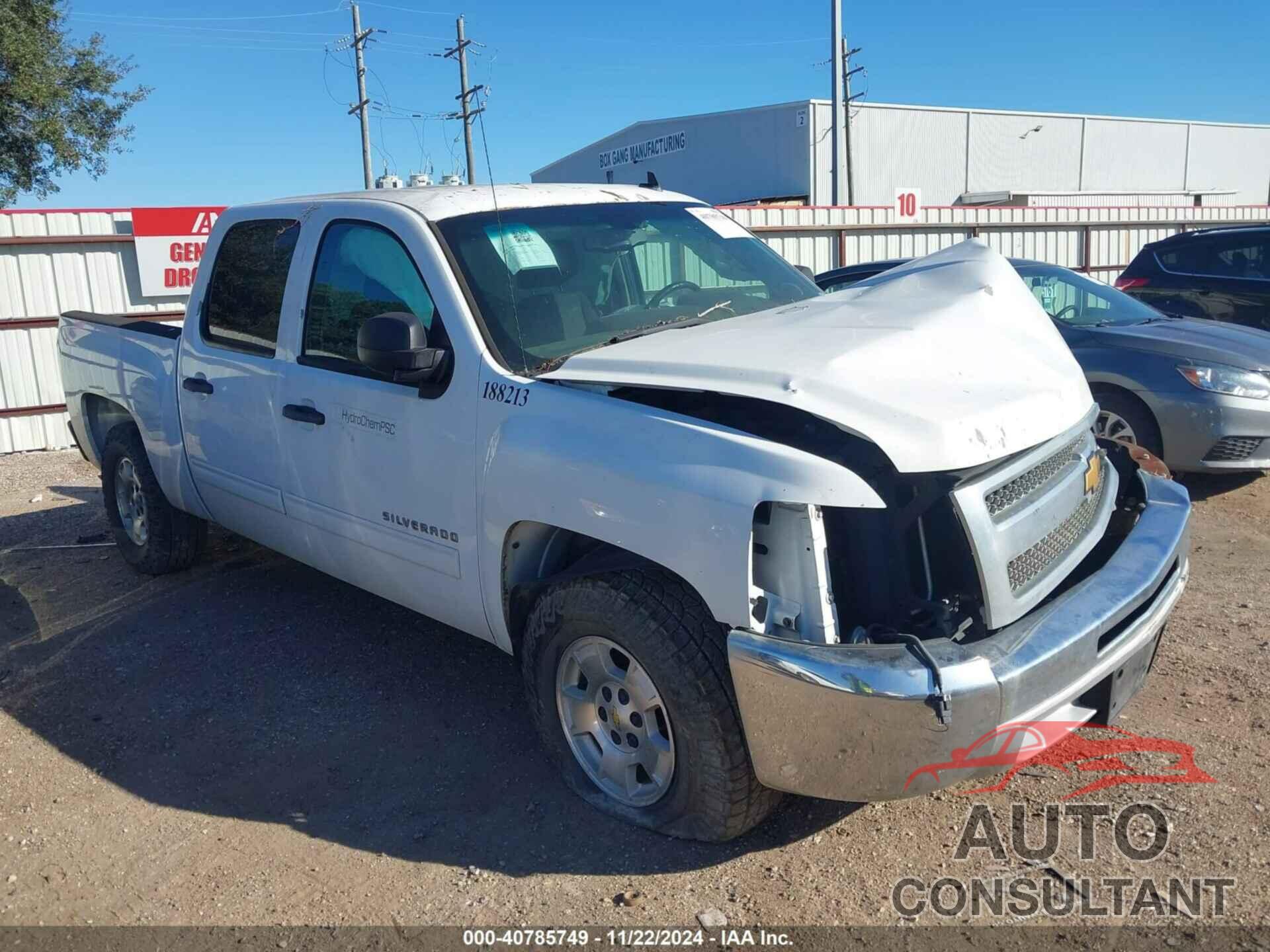 CHEVROLET SILVERADO 1500 2013 - 3GCPCSE05DG268019