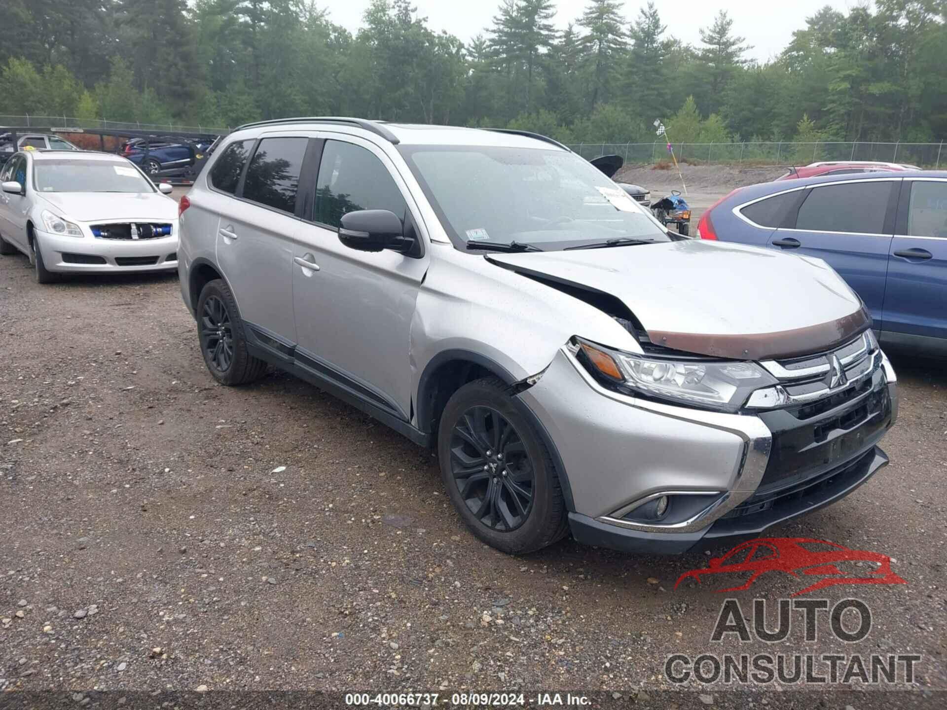 MITSUBISHI OUTLANDER 2018 - JA4AZ3A36JZ021432
