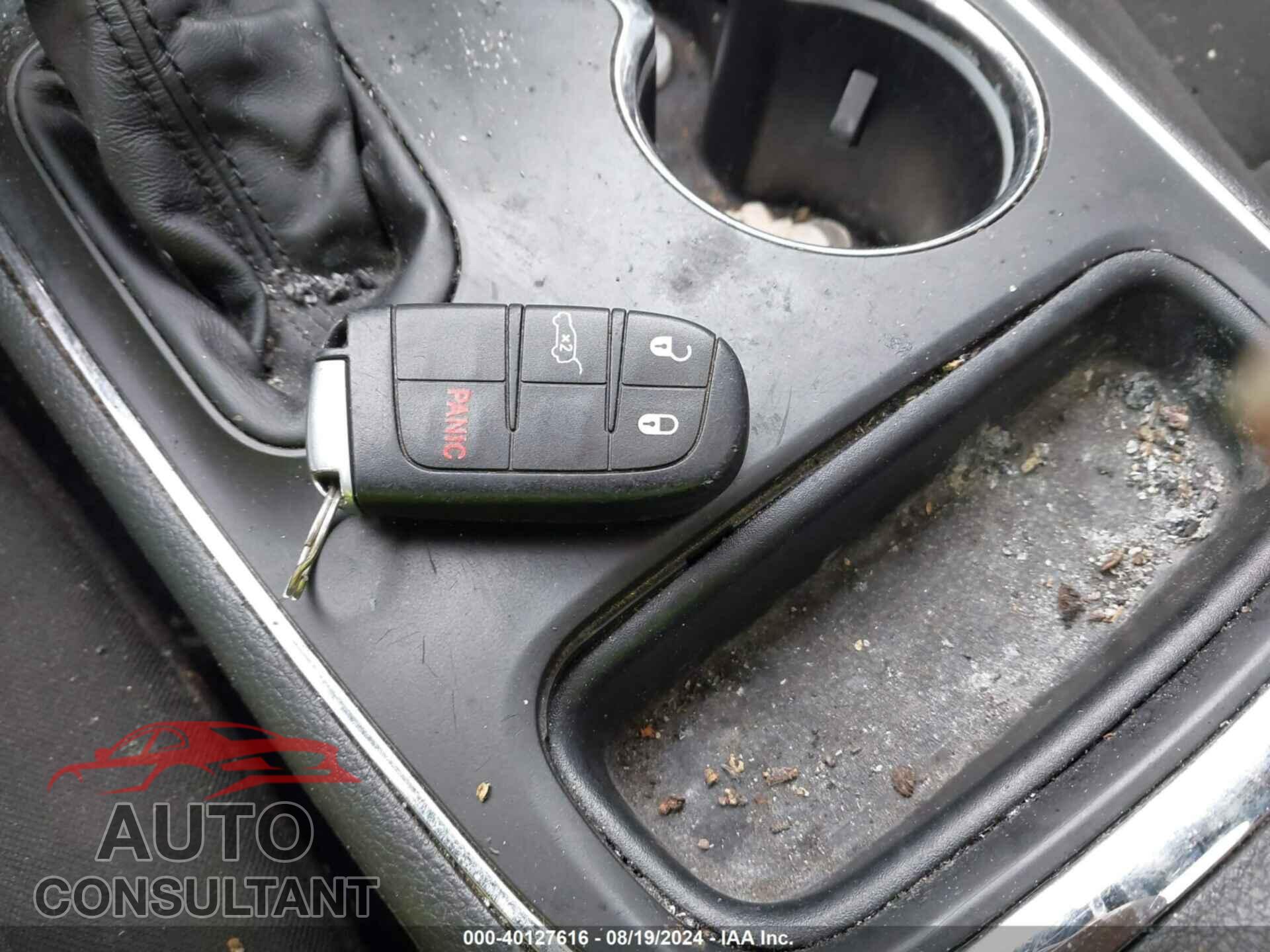 DODGE DURANGO 2018 - 1C4RDJAG1JC461835