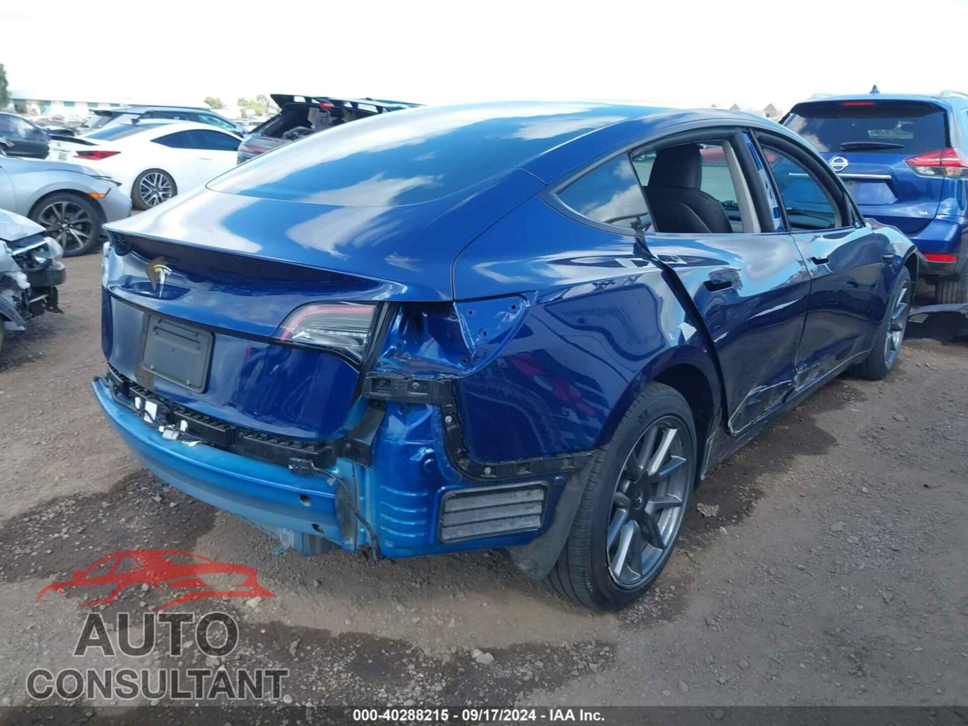 TESLA MODEL 3 2023 - 5YJ3E1EA5PF559724