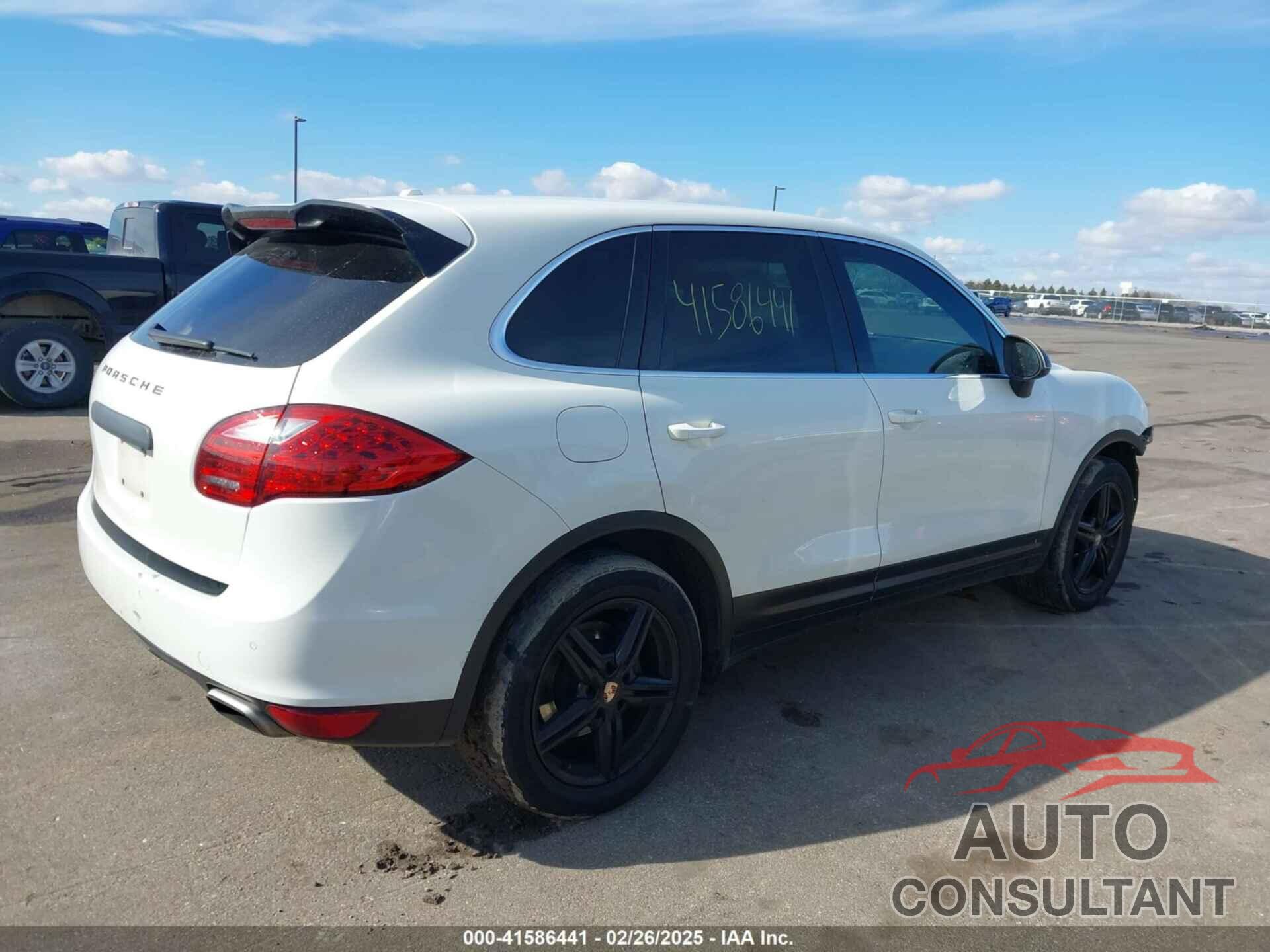 PORSCHE CAYENNE 2012 - WP1AA2A2XCLA03020