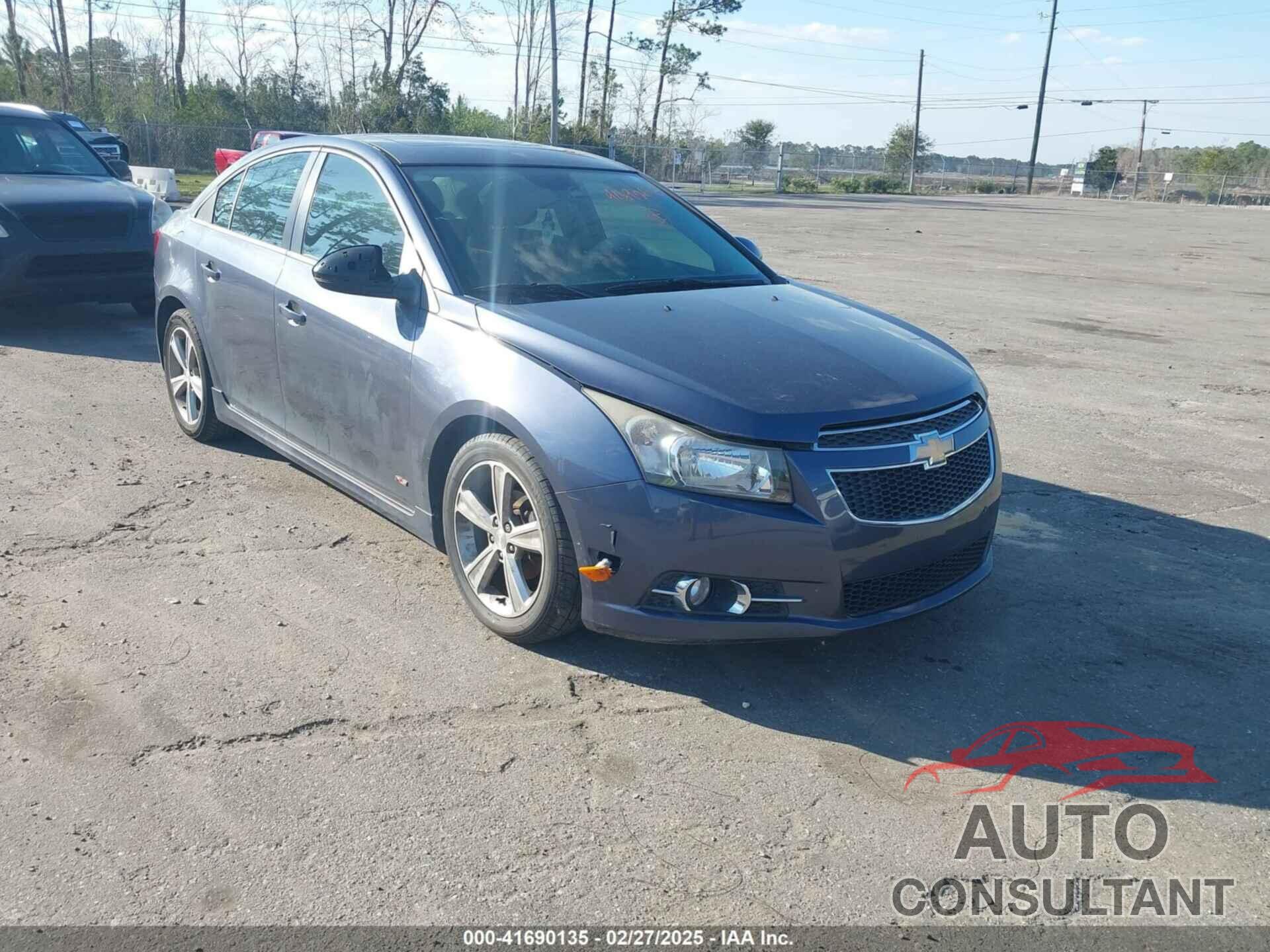 CHEVROLET CRUZE 2014 - 1G1PE5SB8E7328219