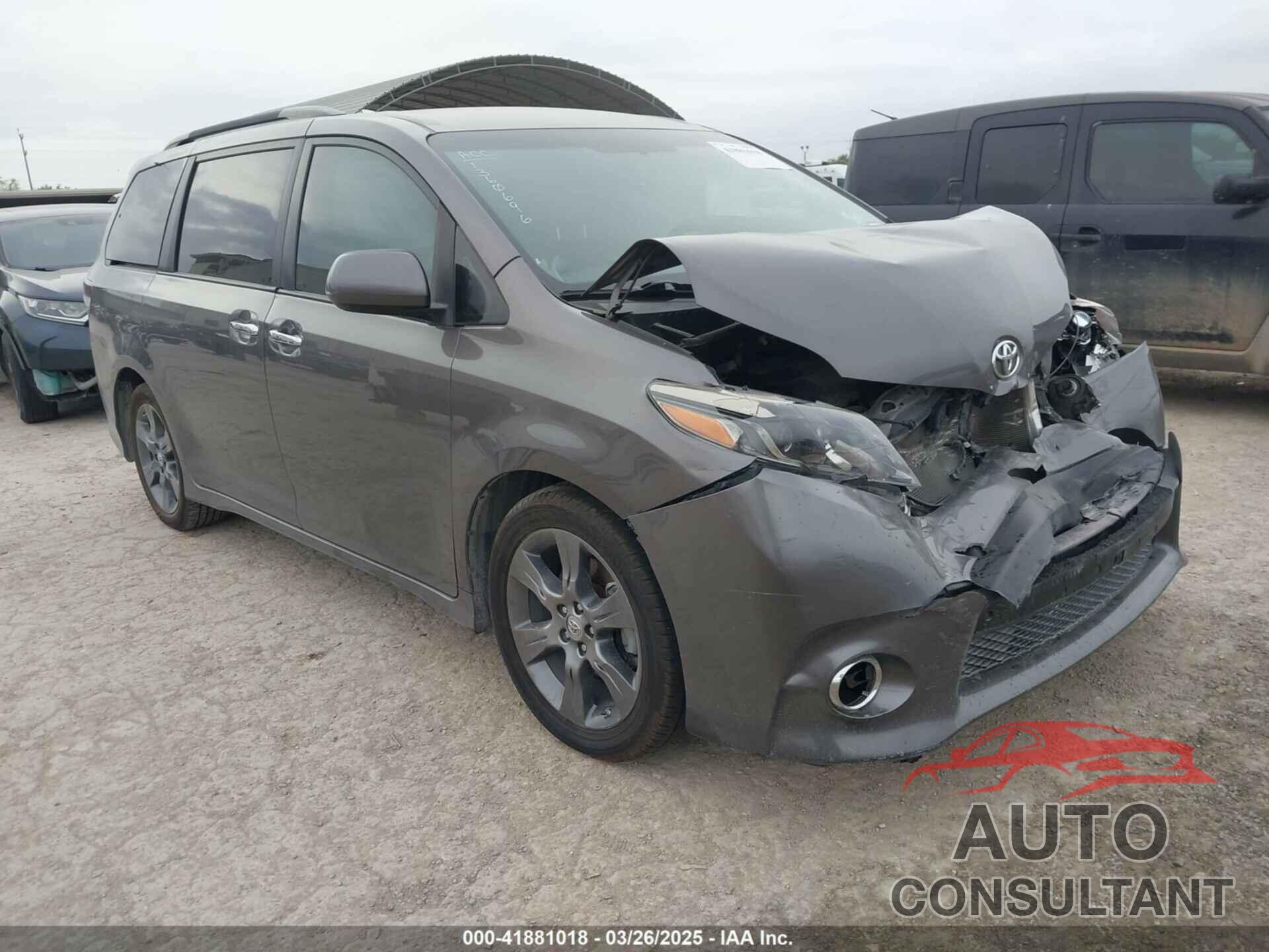 TOYOTA SIENNA 2016 - 5TDXK3DC8GS745956