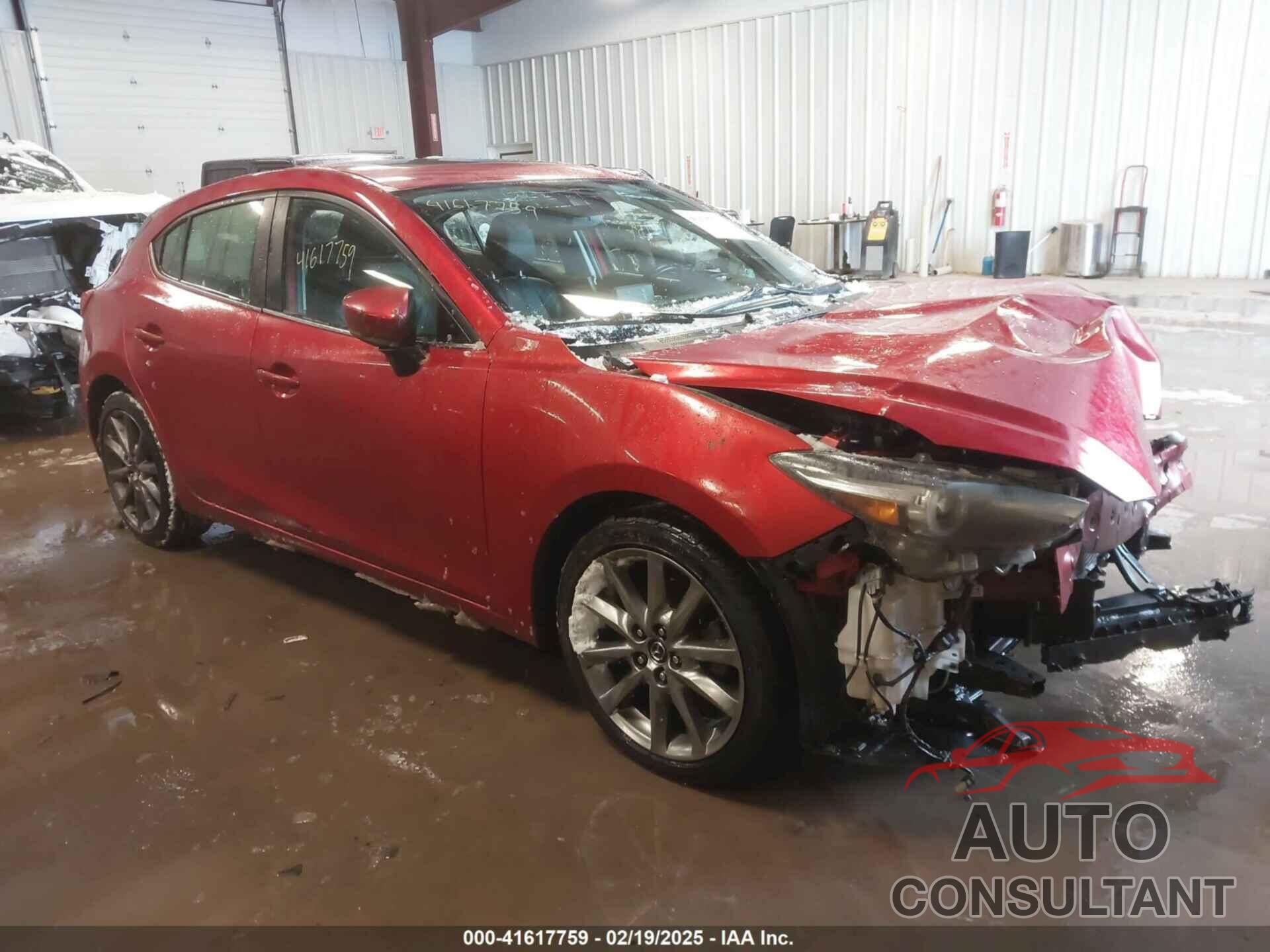 MAZDA MAZDA3 2018 - 3MZBN1M37JM181176