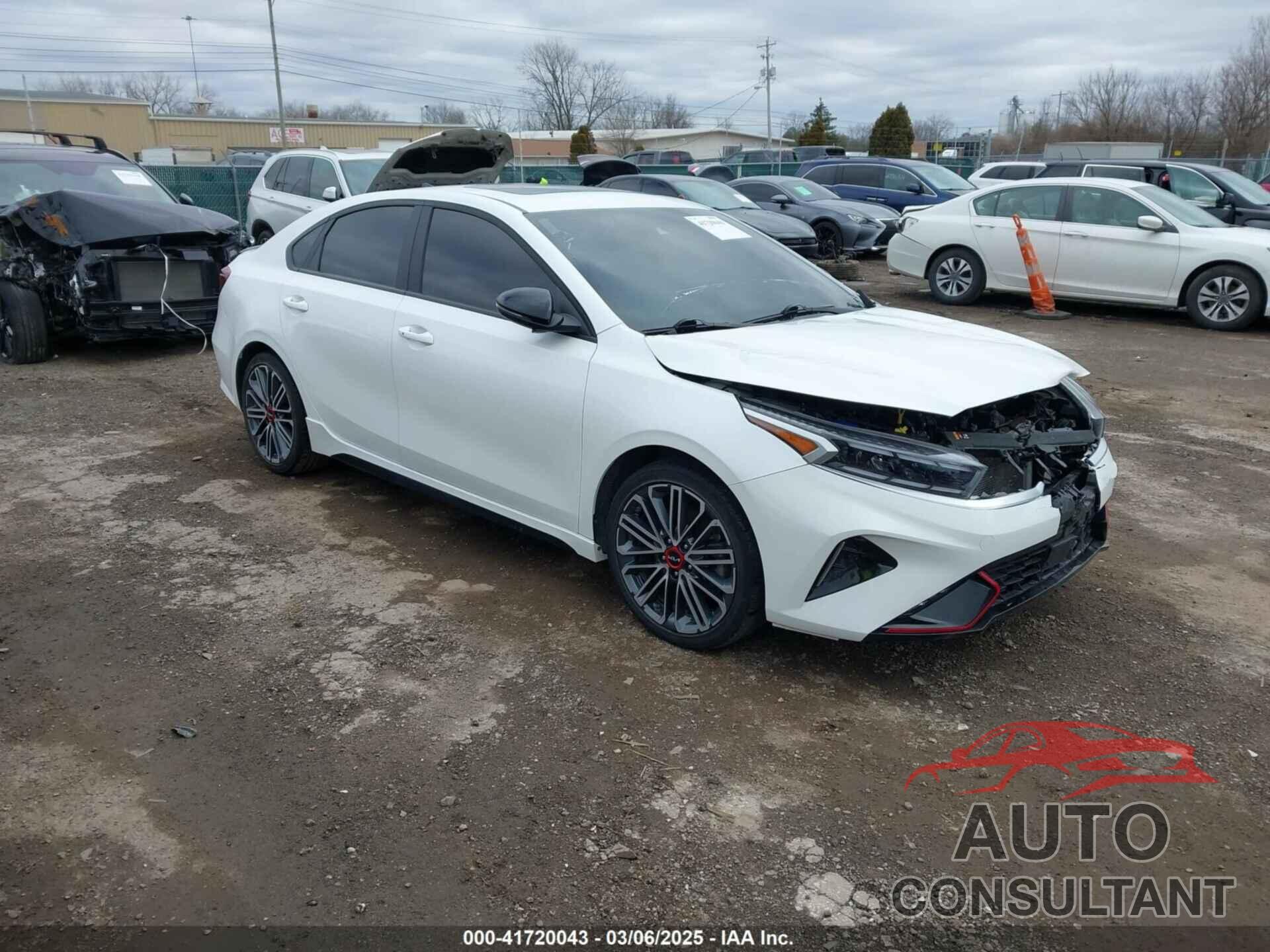 KIA FORTE 2023 - 3KPF44AC9PE592434