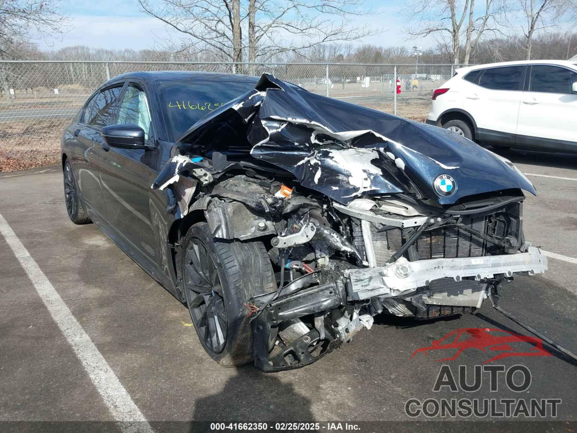 BMW 740I 2021 - WBA7T2C03MCF58569