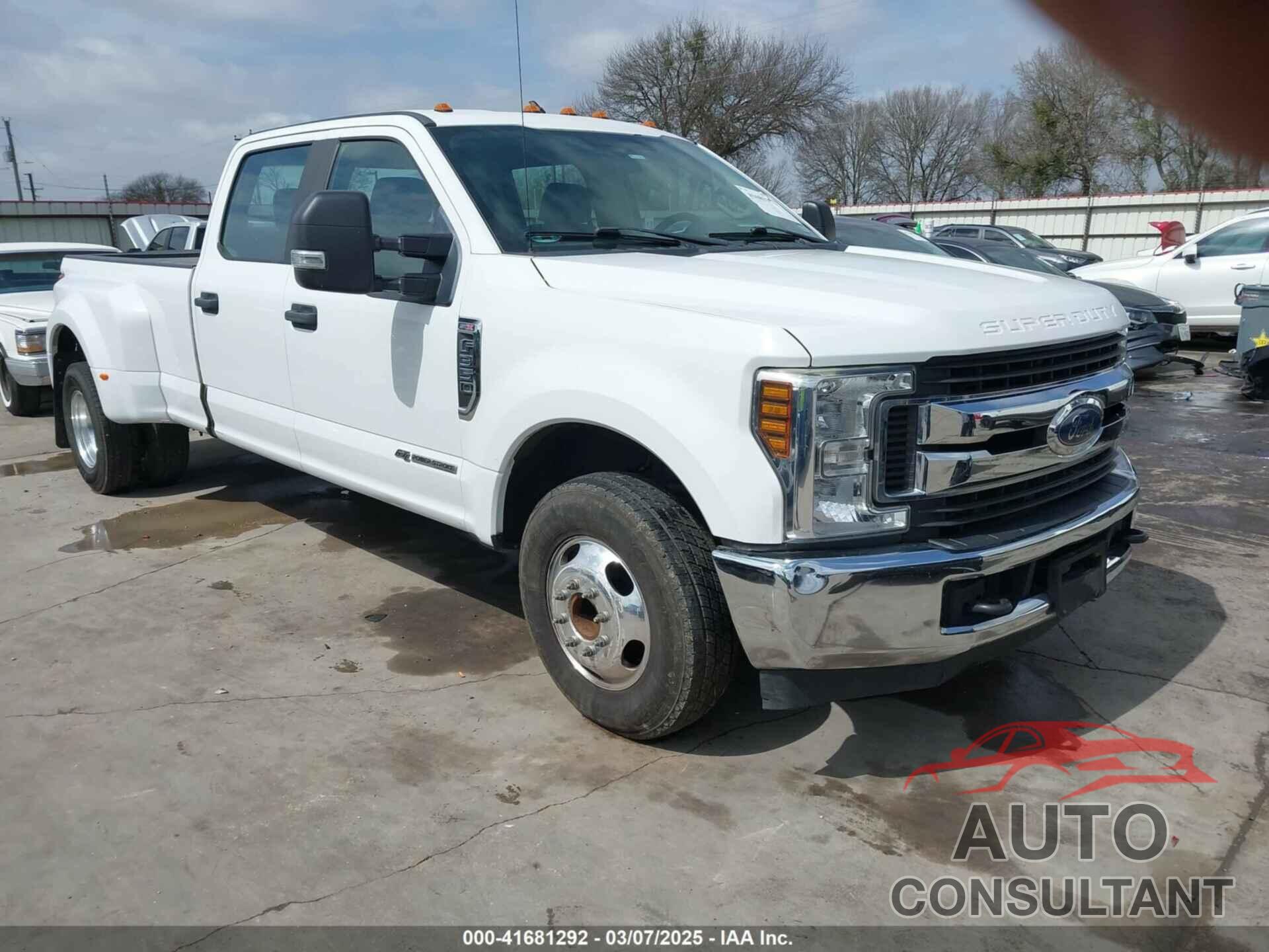 FORD F-350 2019 - 1FT8W3CT5KEC97443