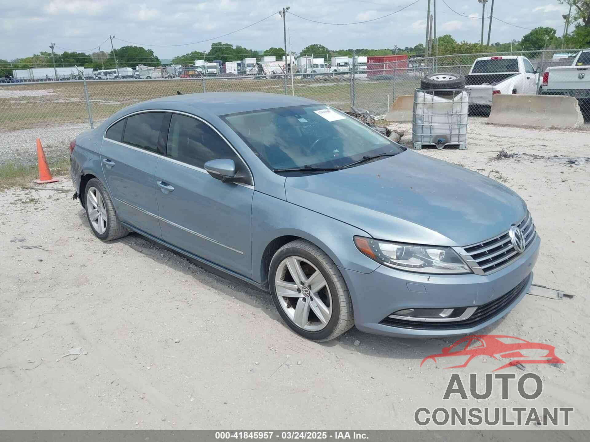 VOLKSWAGEN CC 2013 - WVWBP7AN6DE557608