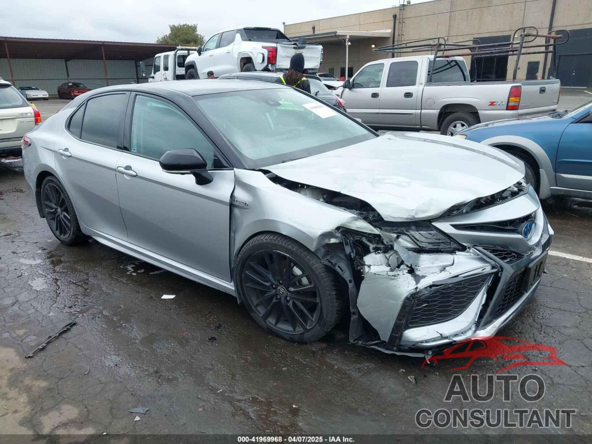 TOYOTA CAMRY 2021 - 4T1K31AK9MU020943