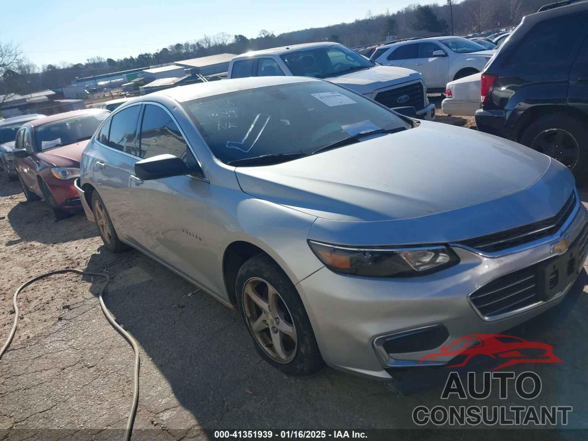 CHEVROLET MALIBU 2017 - 1G1ZB5ST2HF177852