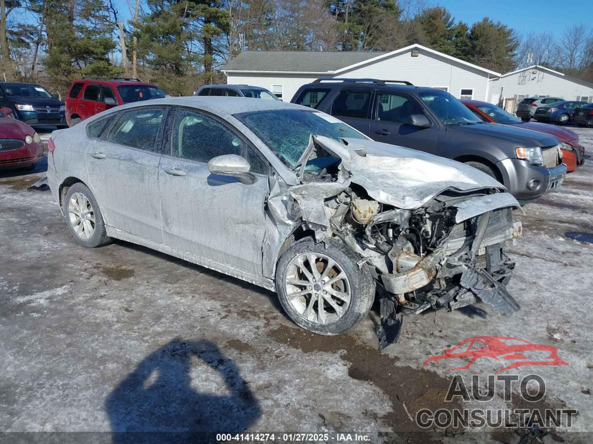 FORD FUSION HYBRID 2019 - 3FA6P0LU4KR225597