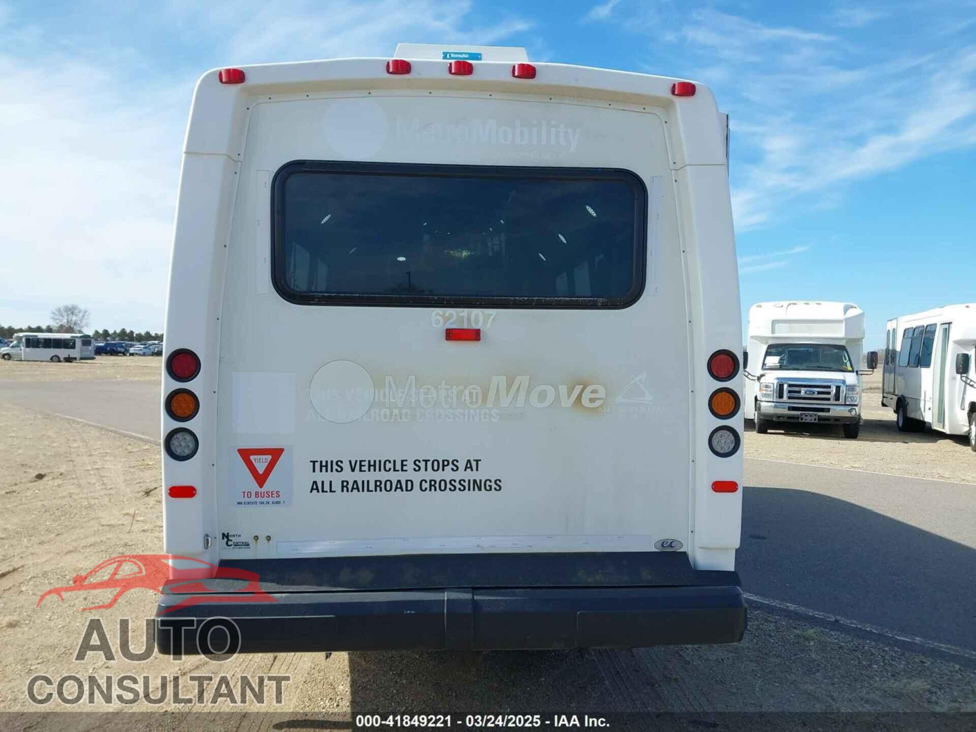 FORD E-450 CUTAWAY 2017 - 1FDFE4FS4HDC67329