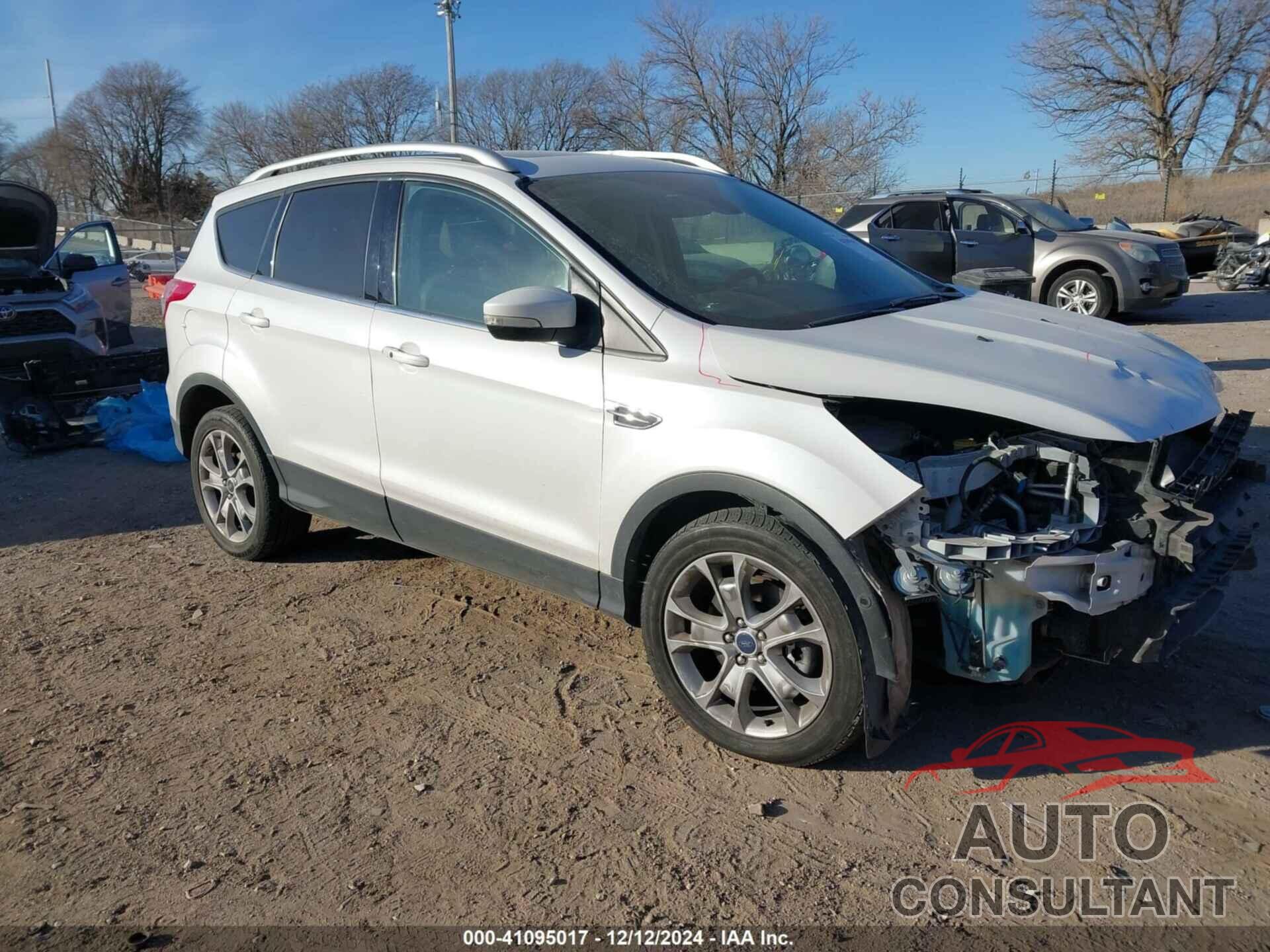 FORD ESCAPE 2016 - 1FMCU9JX1GUC42599