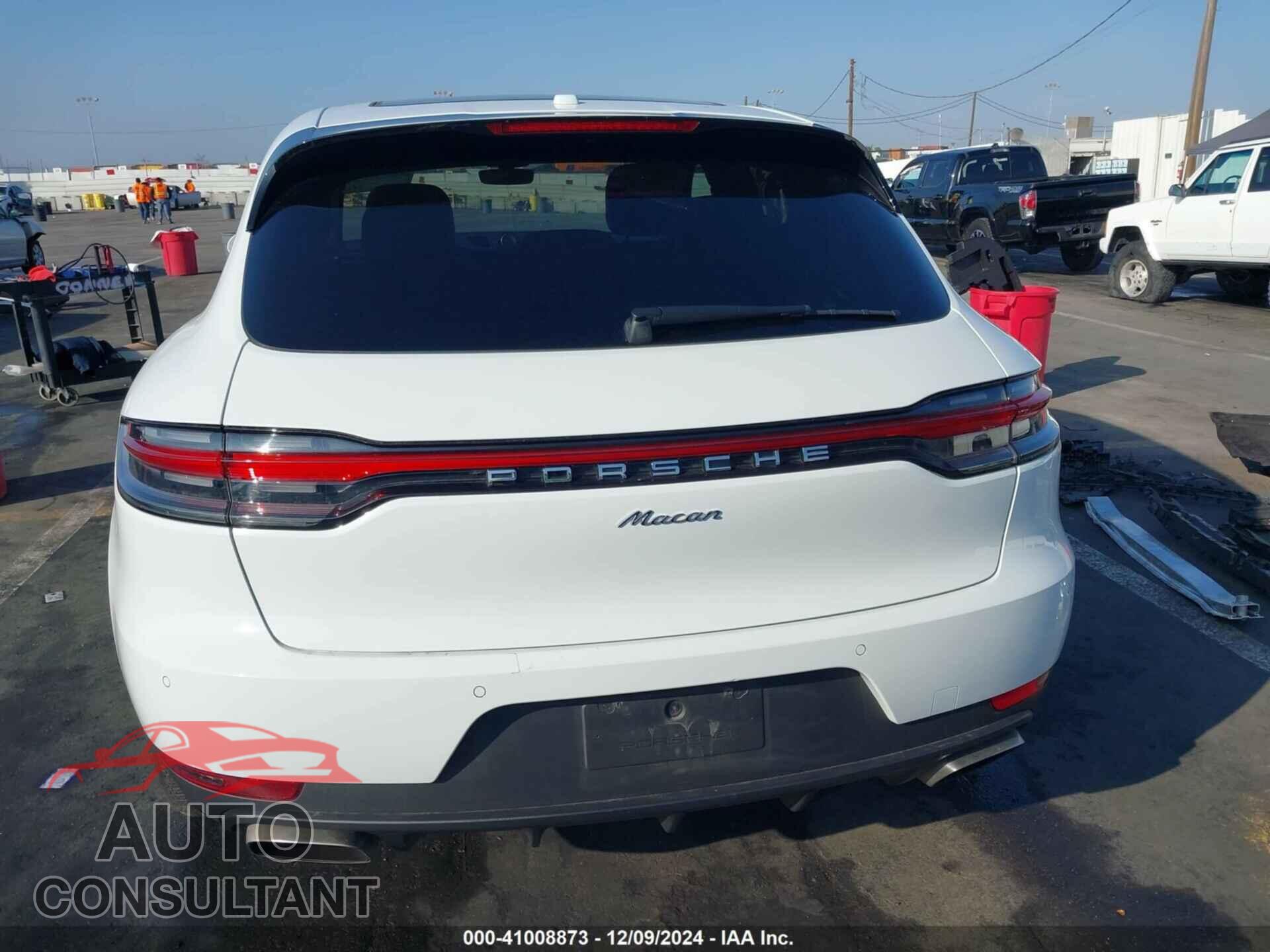 PORSCHE MACAN 2019 - WP1AA2A50KLB02065