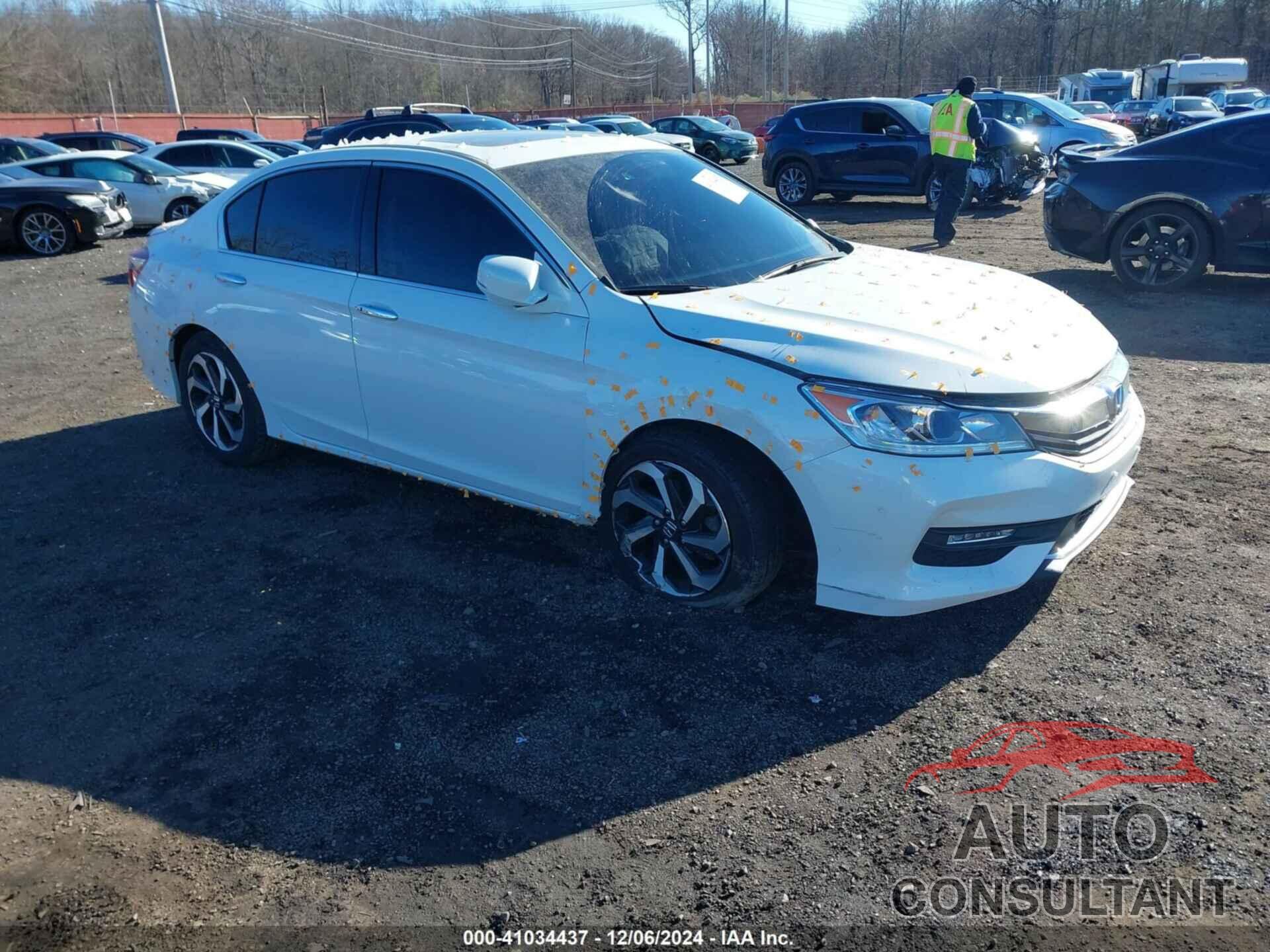 HONDA ACCORD 2017 - 1HGCR3F04HA042612