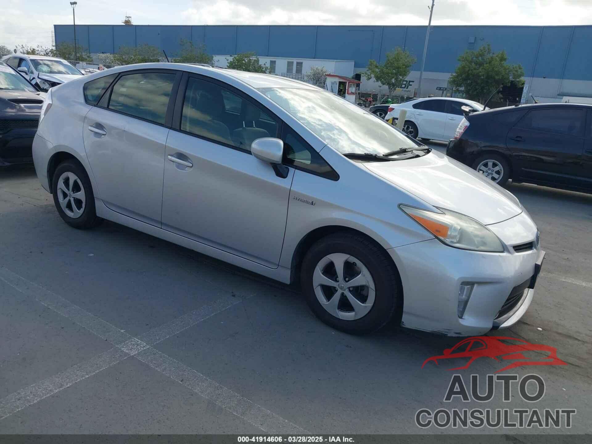 TOYOTA PRIUS 2014 - JTDKN3DU3E1786922