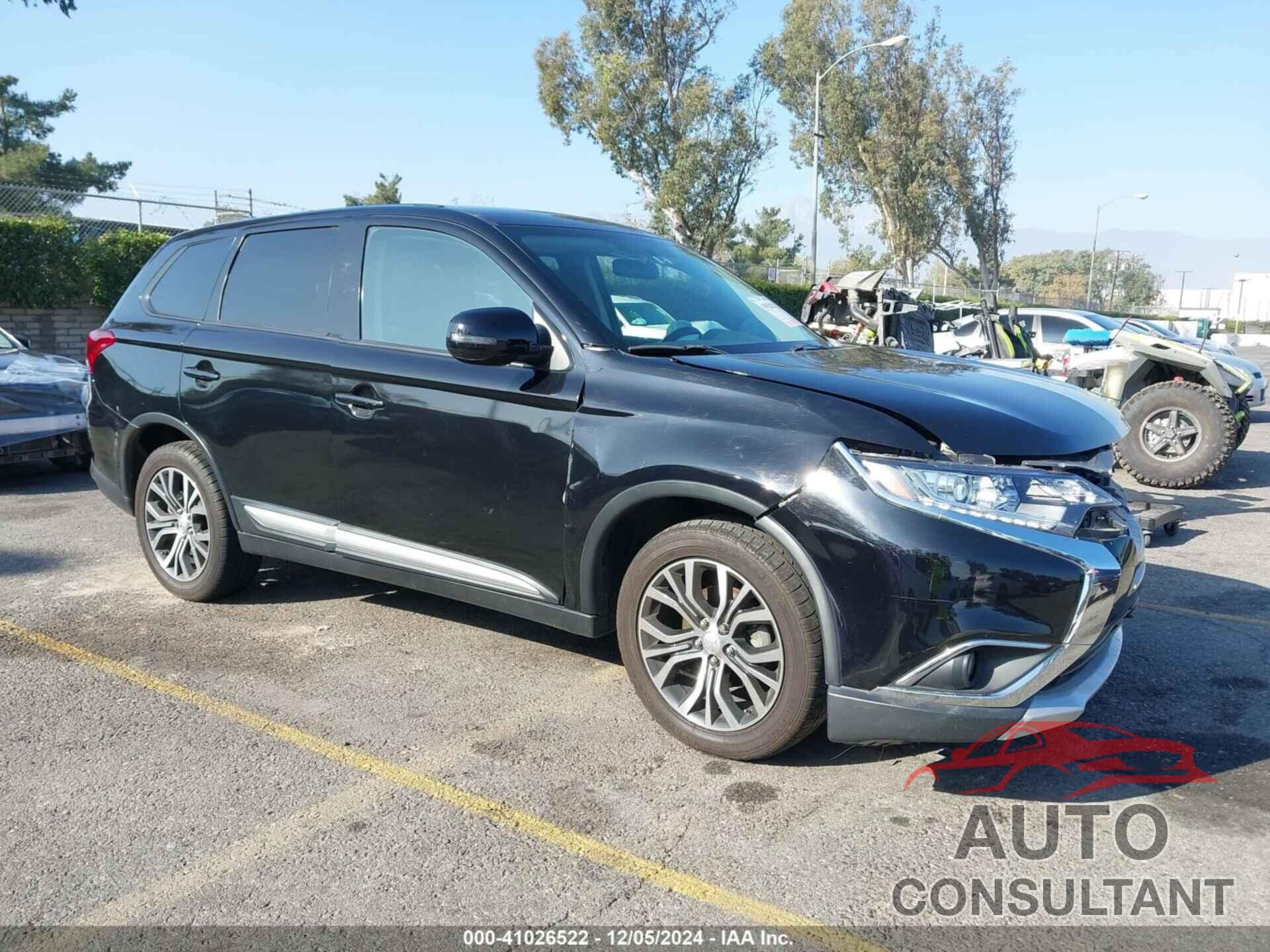 MITSUBISHI OUTLANDER 2017 - JA4AZ3A38HZ033642