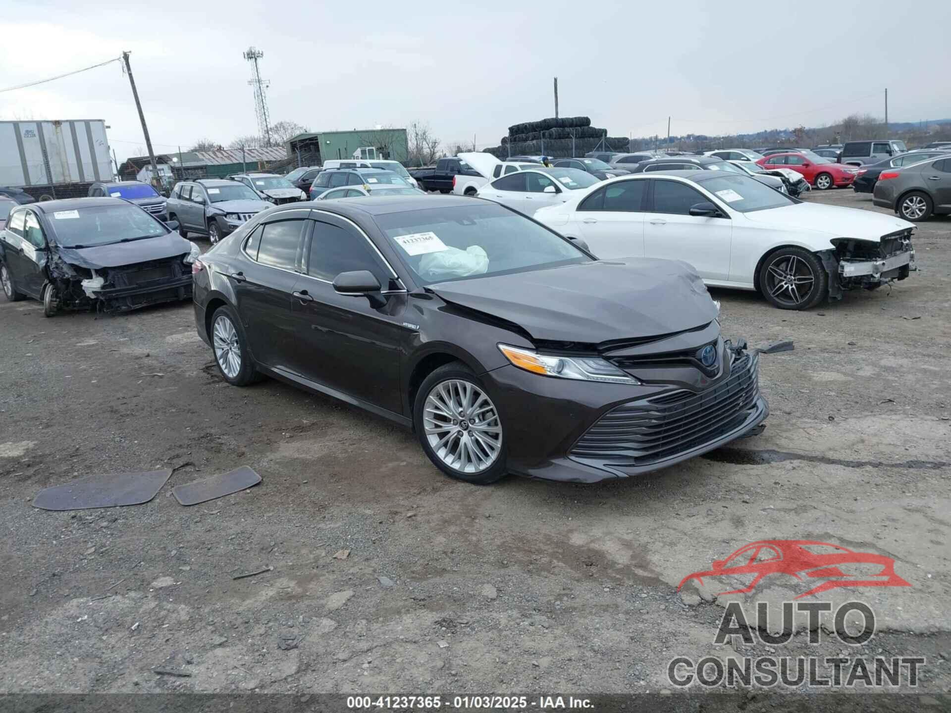 TOYOTA CAMRY HYBRID 2018 - 4T1B21HK7JU001649
