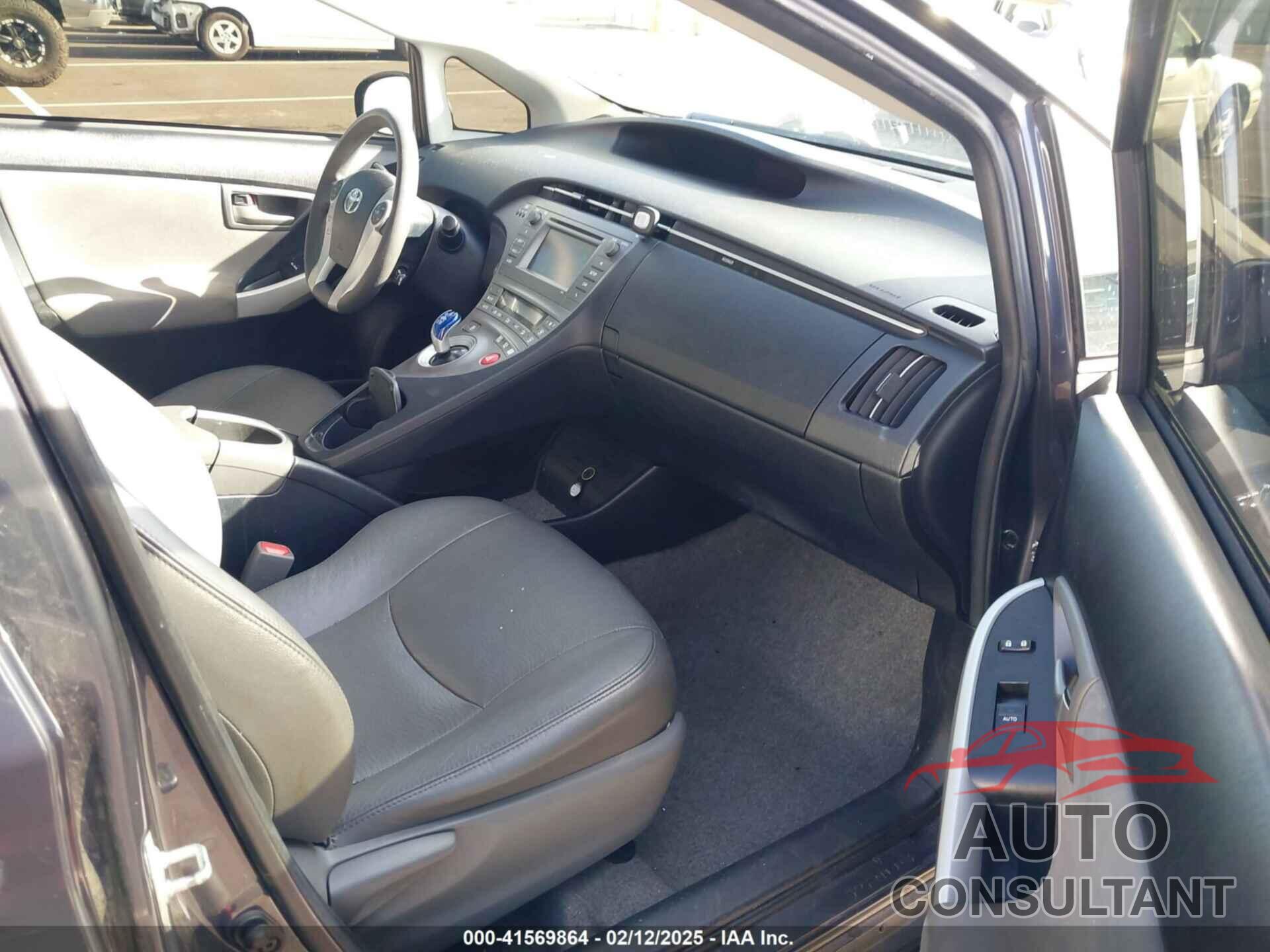 TOYOTA PRIUS 2014 - JTDKN3DU3E1743858