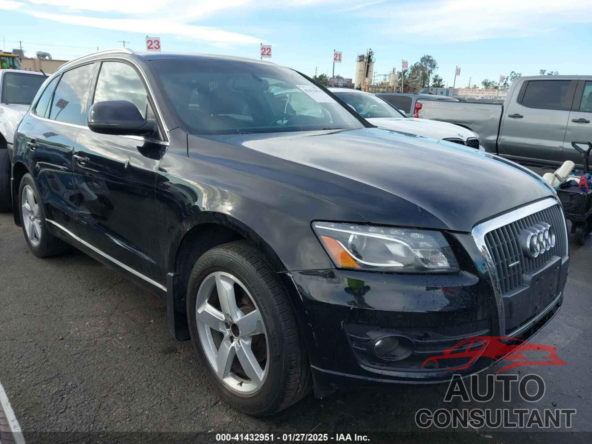 AUDI Q5 2012 - WA1LFAFP2CA095546