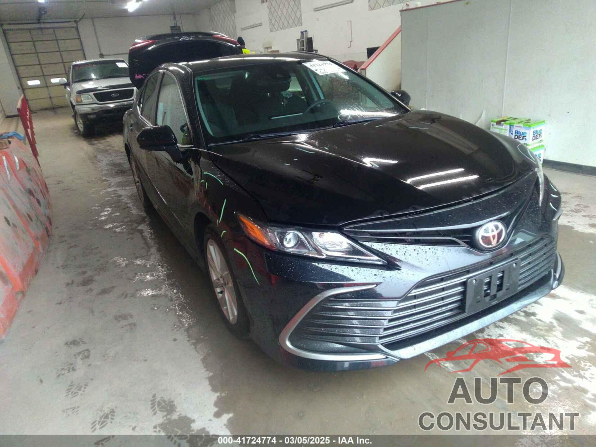 TOYOTA CAMRY 2021 - 4T1C11AK4MU564390