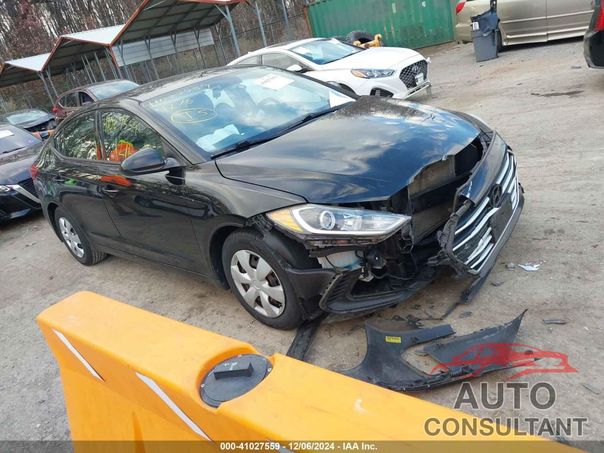 HYUNDAI ELANTRA 2017 - 5NPD74LF1HH110977