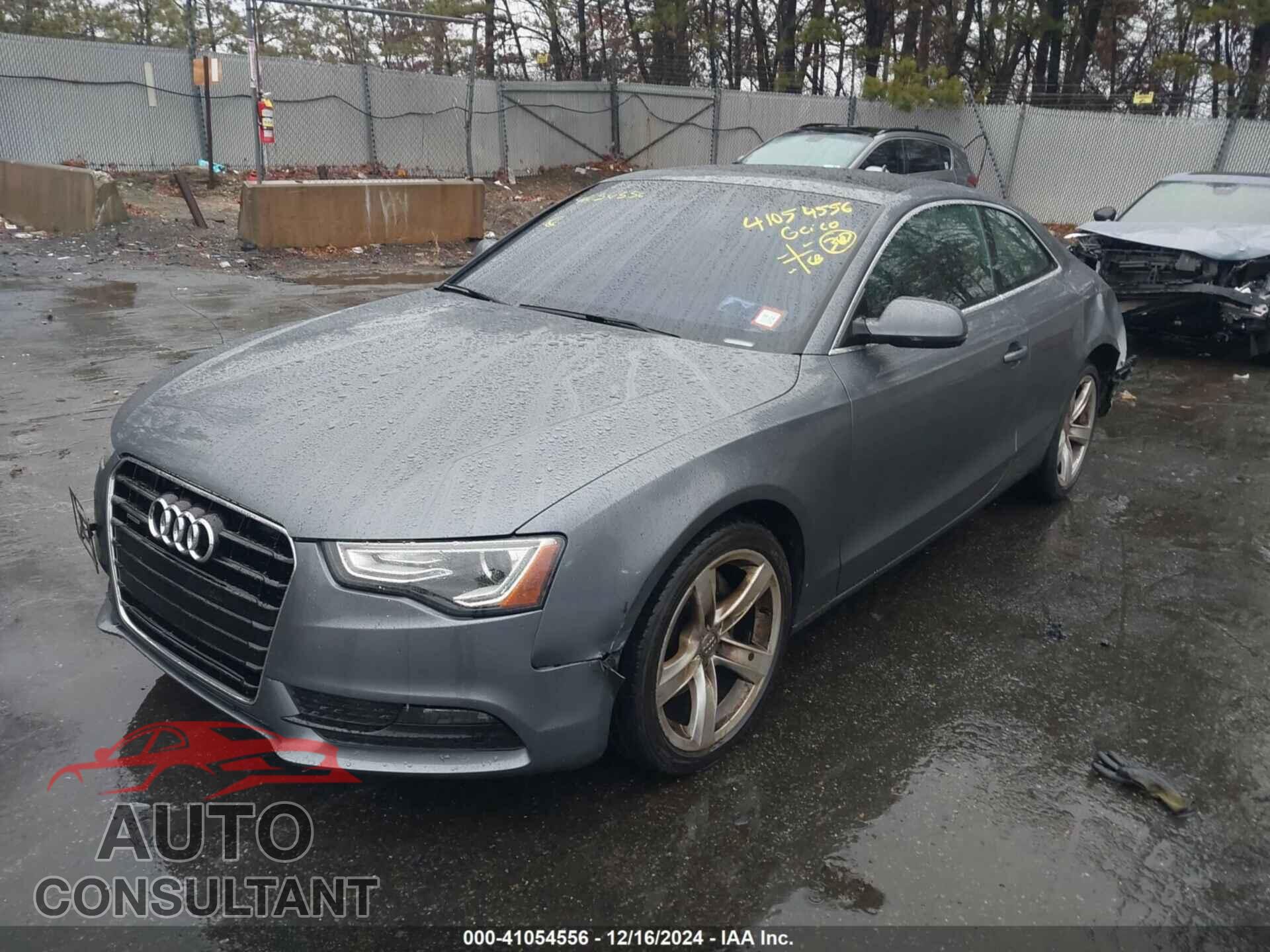 AUDI A5 2014 - WAUCFAFR2EA003116