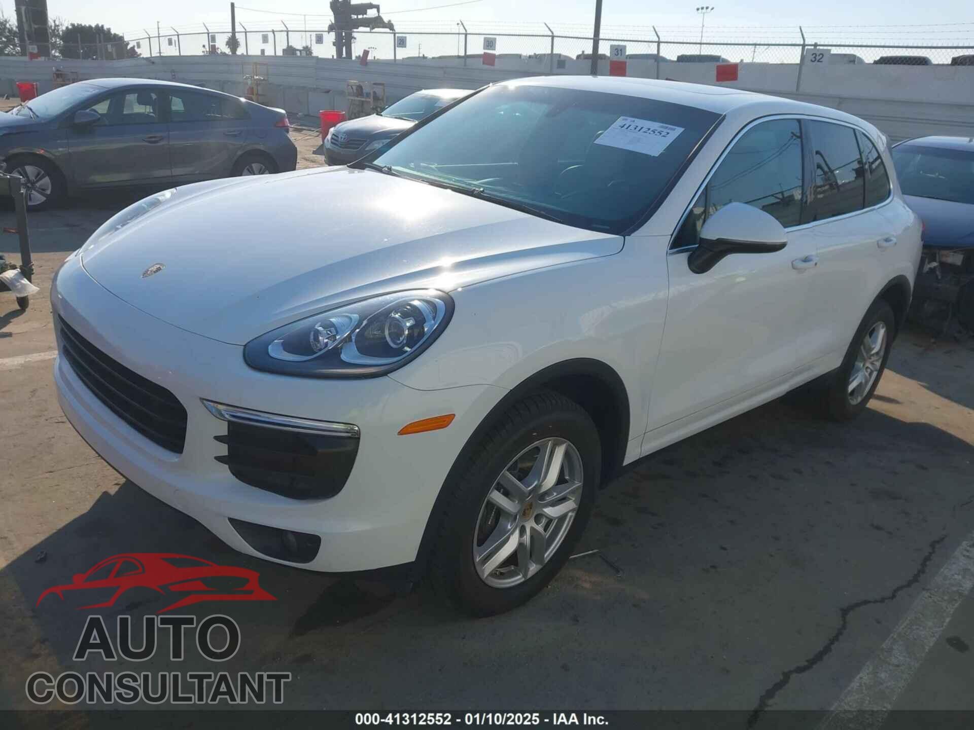 PORSCHE CAYENNE 2016 - WP1AA2A24GKA09259