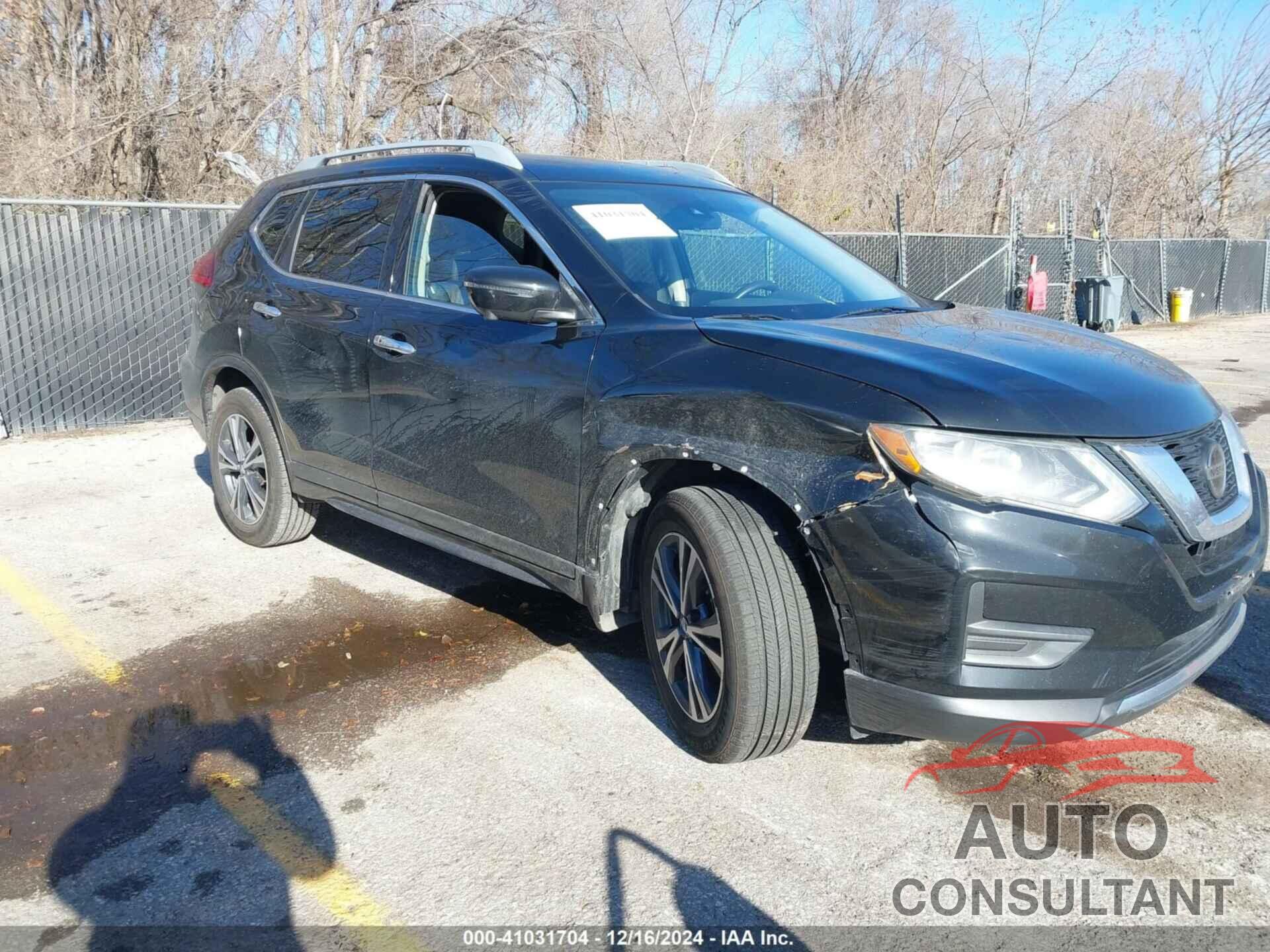 NISSAN ROGUE 2019 - 5N1AT2MV1KC817150