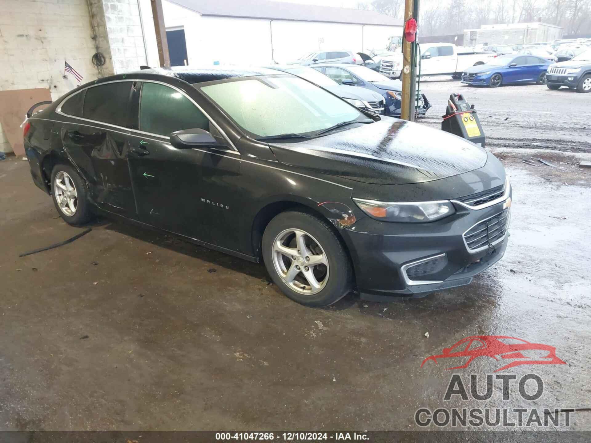 CHEVROLET MALIBU 2017 - 1G1ZB5ST4HF196113