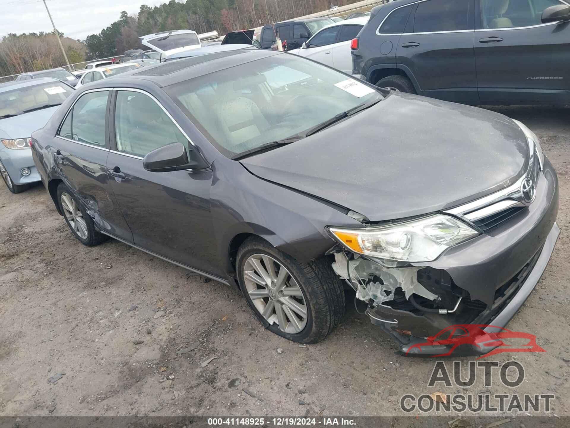 TOYOTA CAMRY 2014 - 4T4BF1FK3ER423002