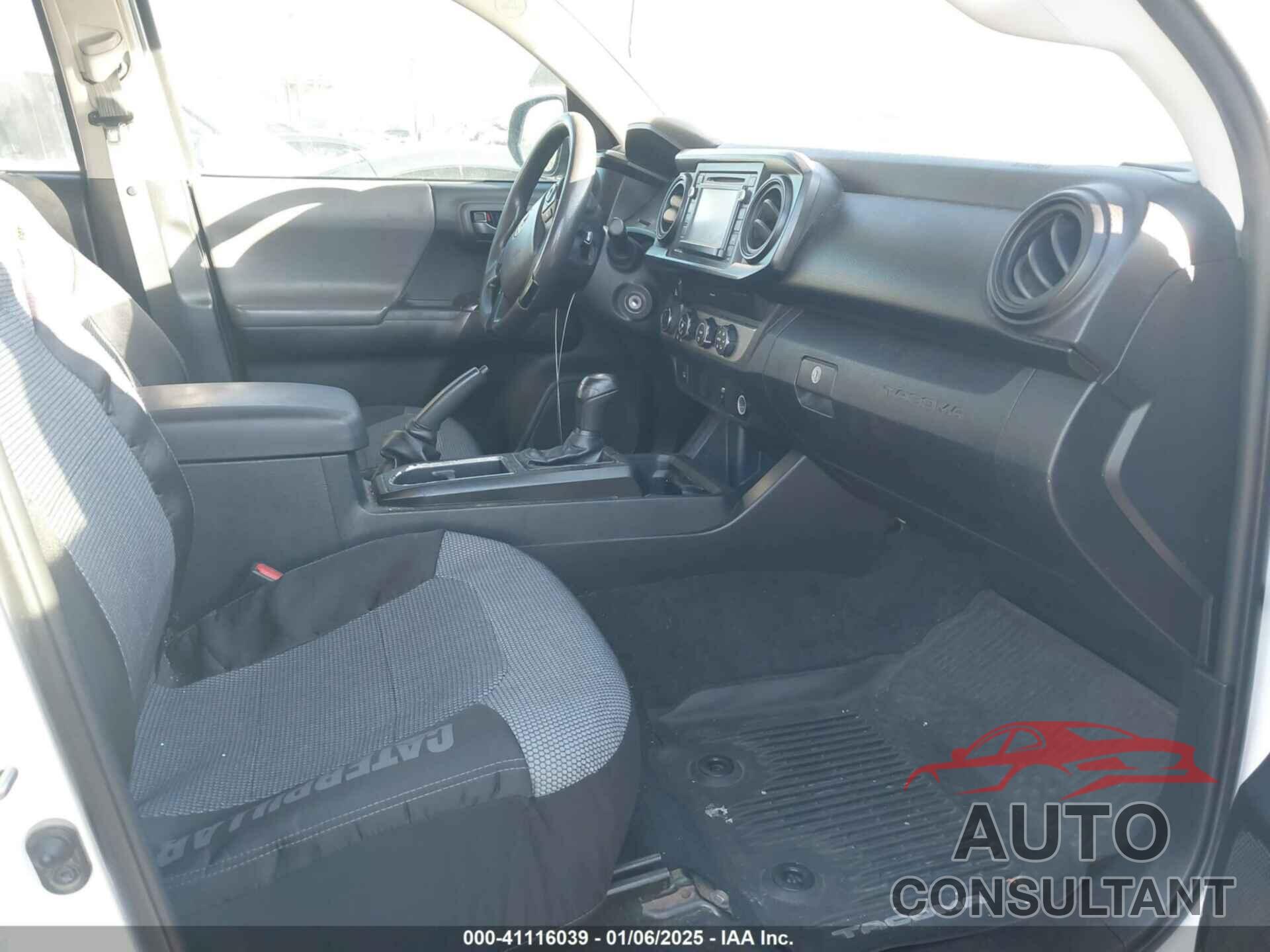 TOYOTA TACOMA 2019 - 3TMCZ5AN8KM272130