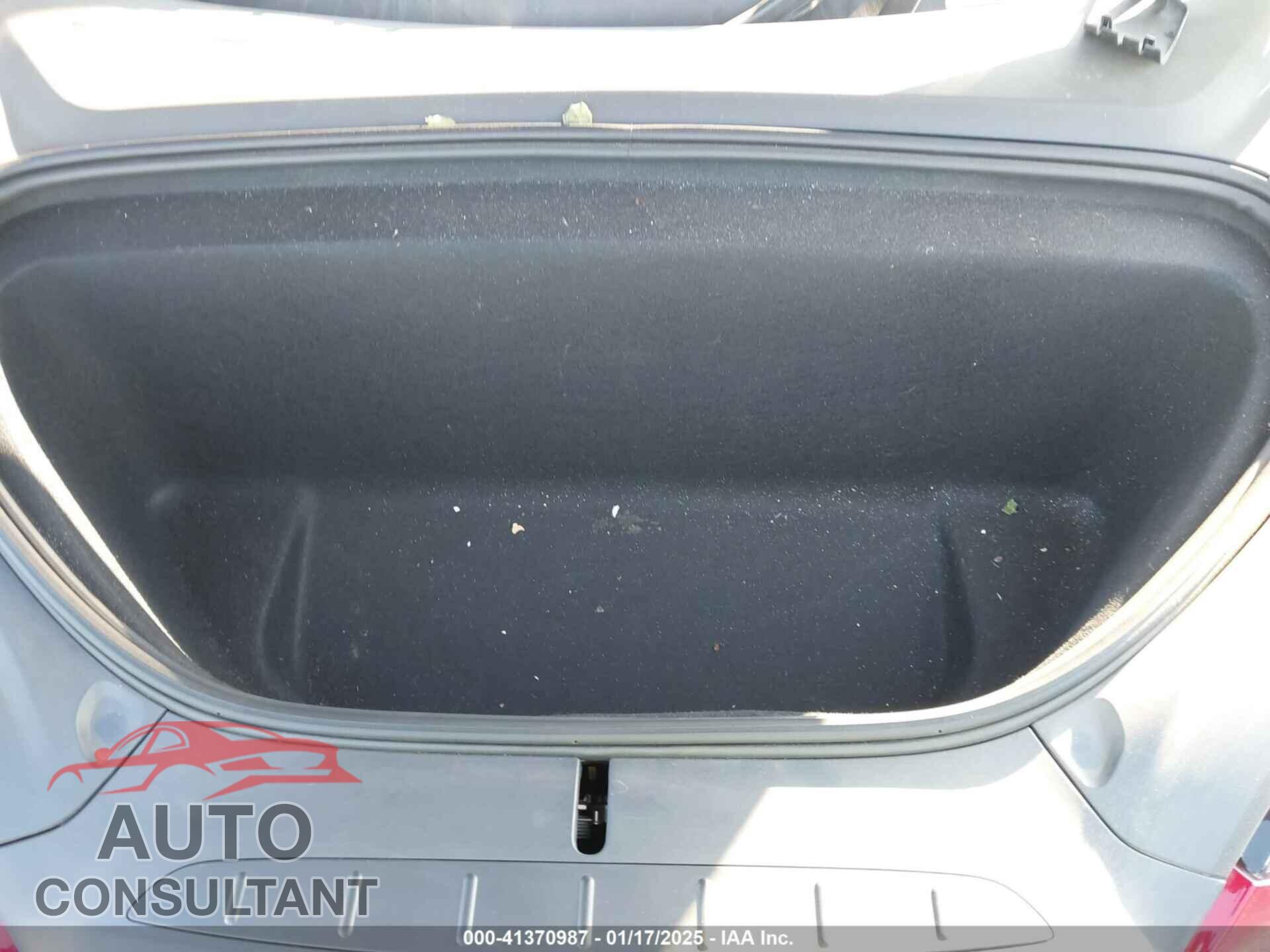 TESLA MODEL X 2022 - 7SAXCBE65NF357152