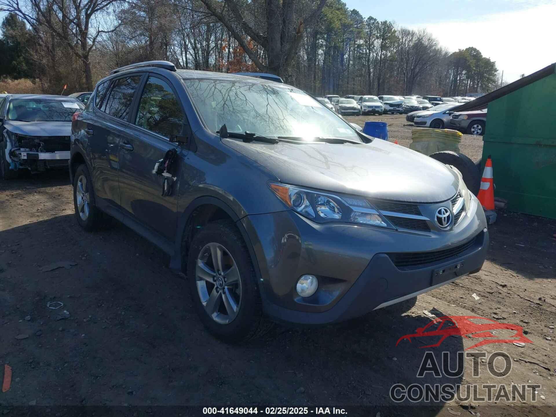 TOYOTA RAV4 2015 - JTMRFREV5FD166708