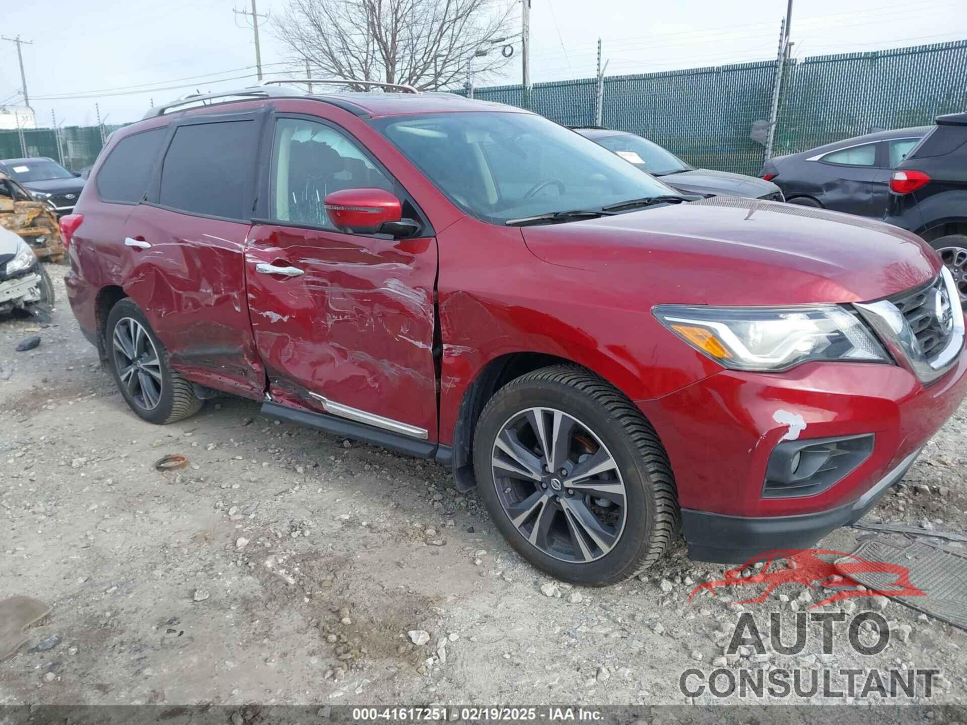 NISSAN PATHFINDER 2018 - 5N1DR2MM5JC664158